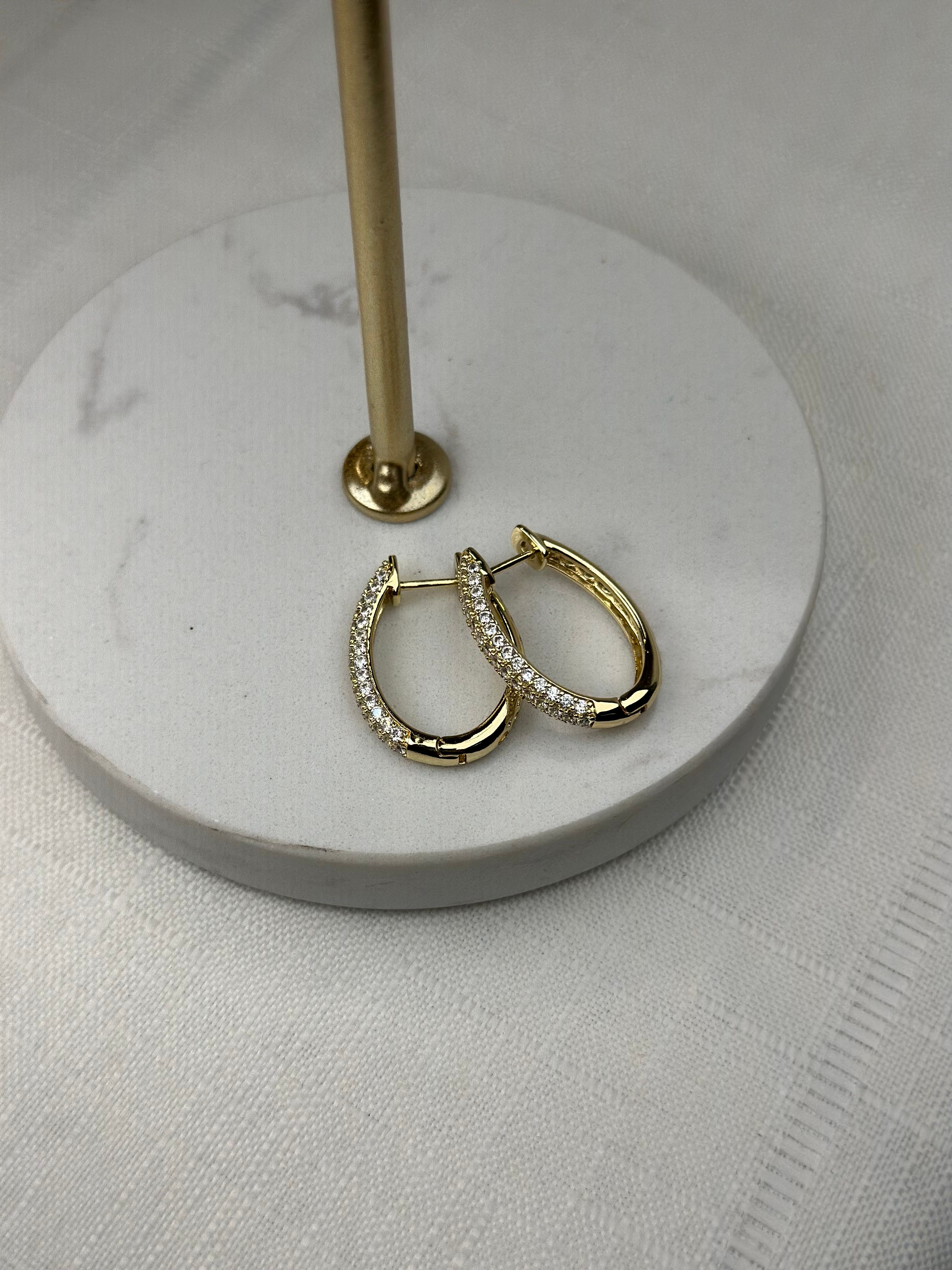 Xuping 14k Zirkon Taş Elips Halka küpe