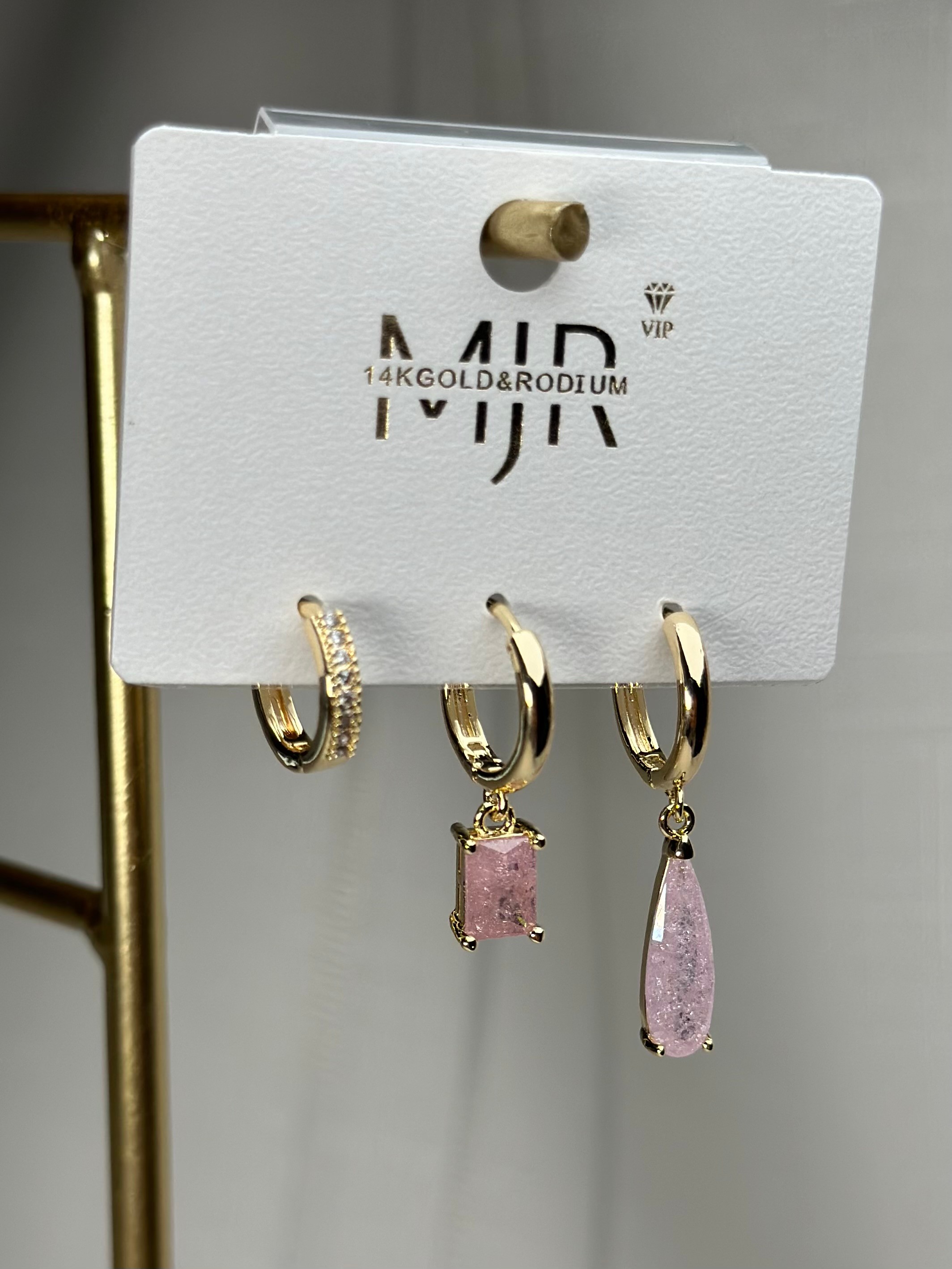 Özel Seri Gold Renk Pembe Taş Üçlü Küpe