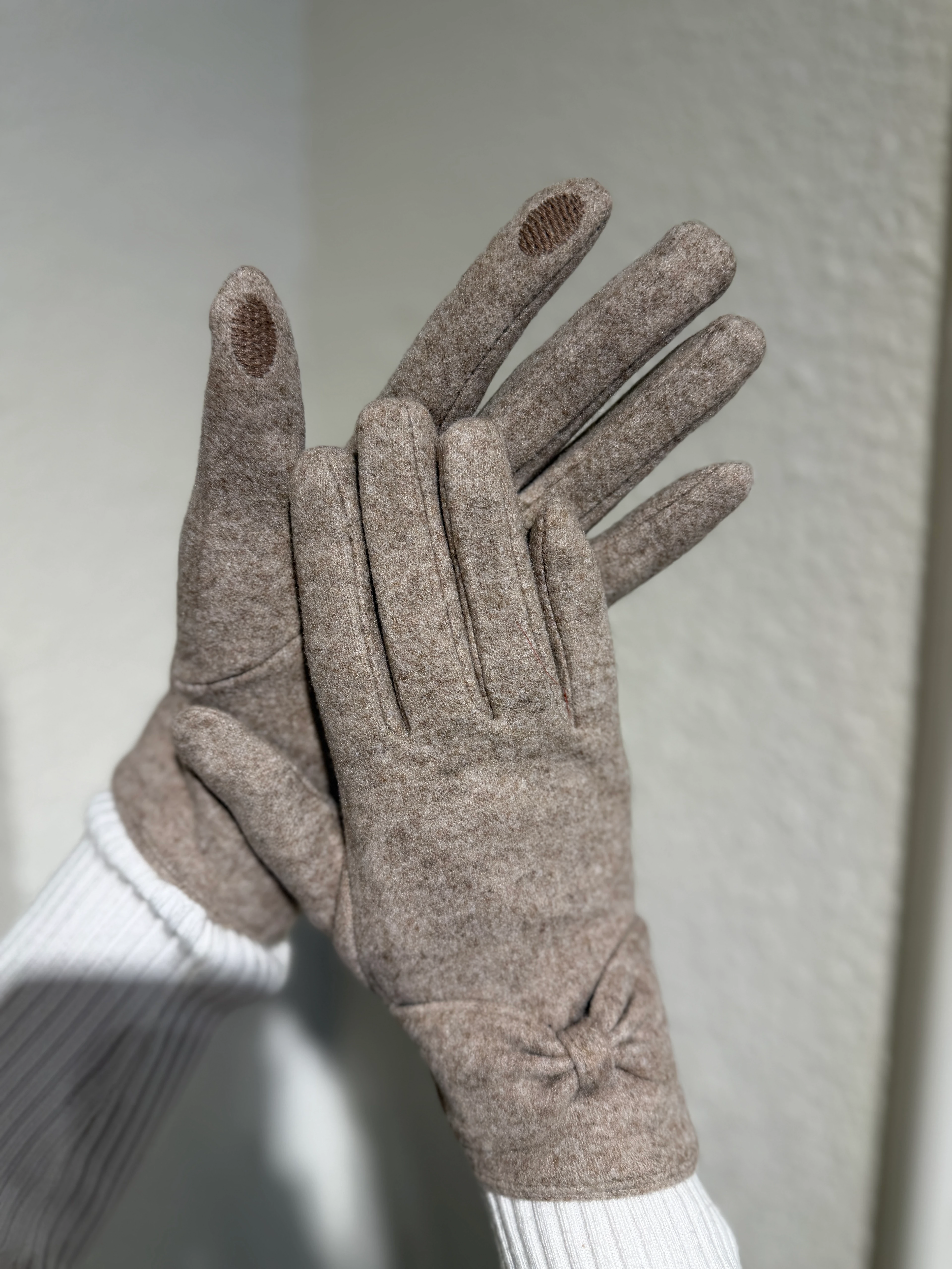 Fiyonklu Dokunmatik Bej Eldiven