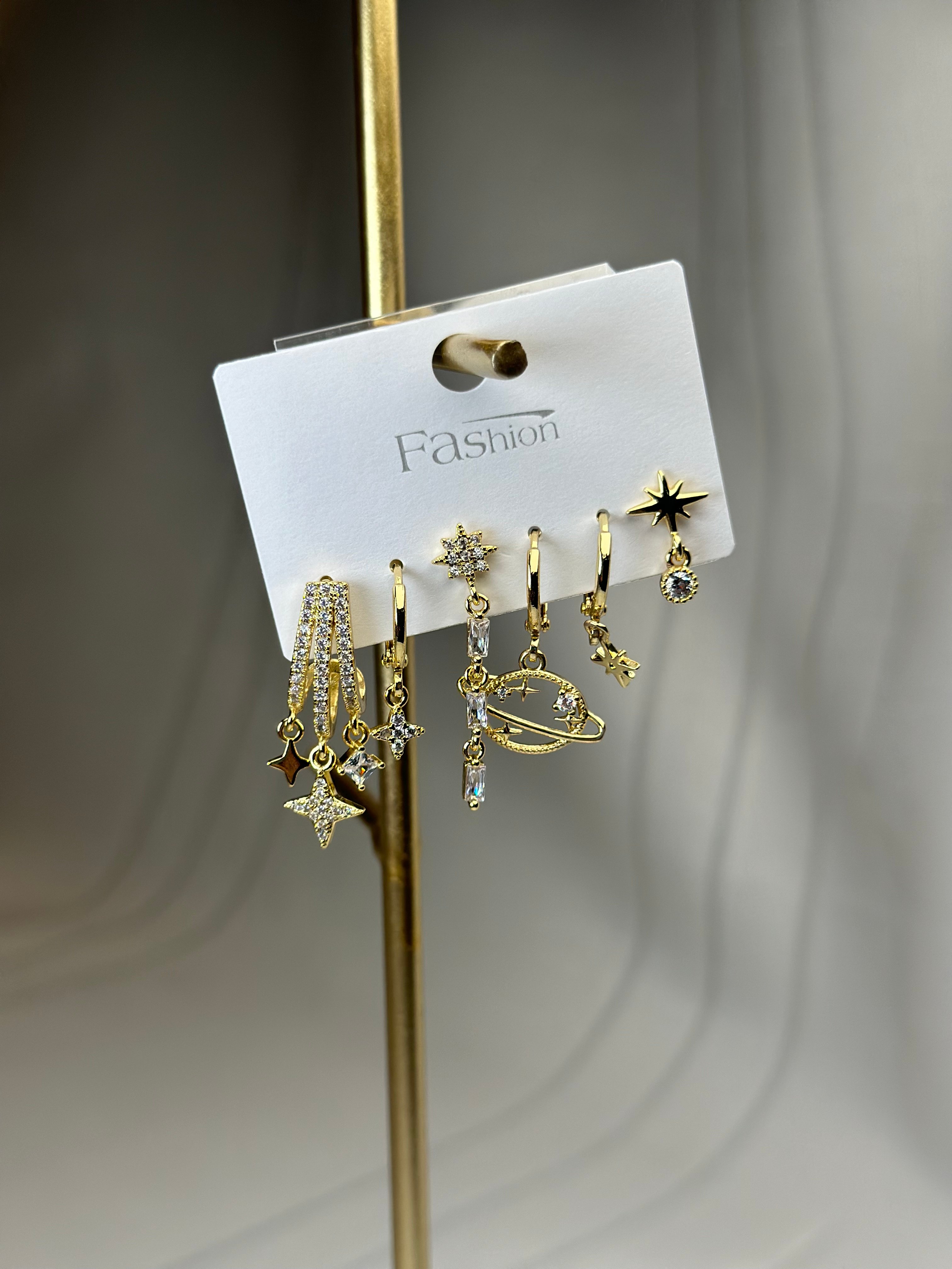 Özel Seri Gold Renk Gezegen Altılı Set Küpe