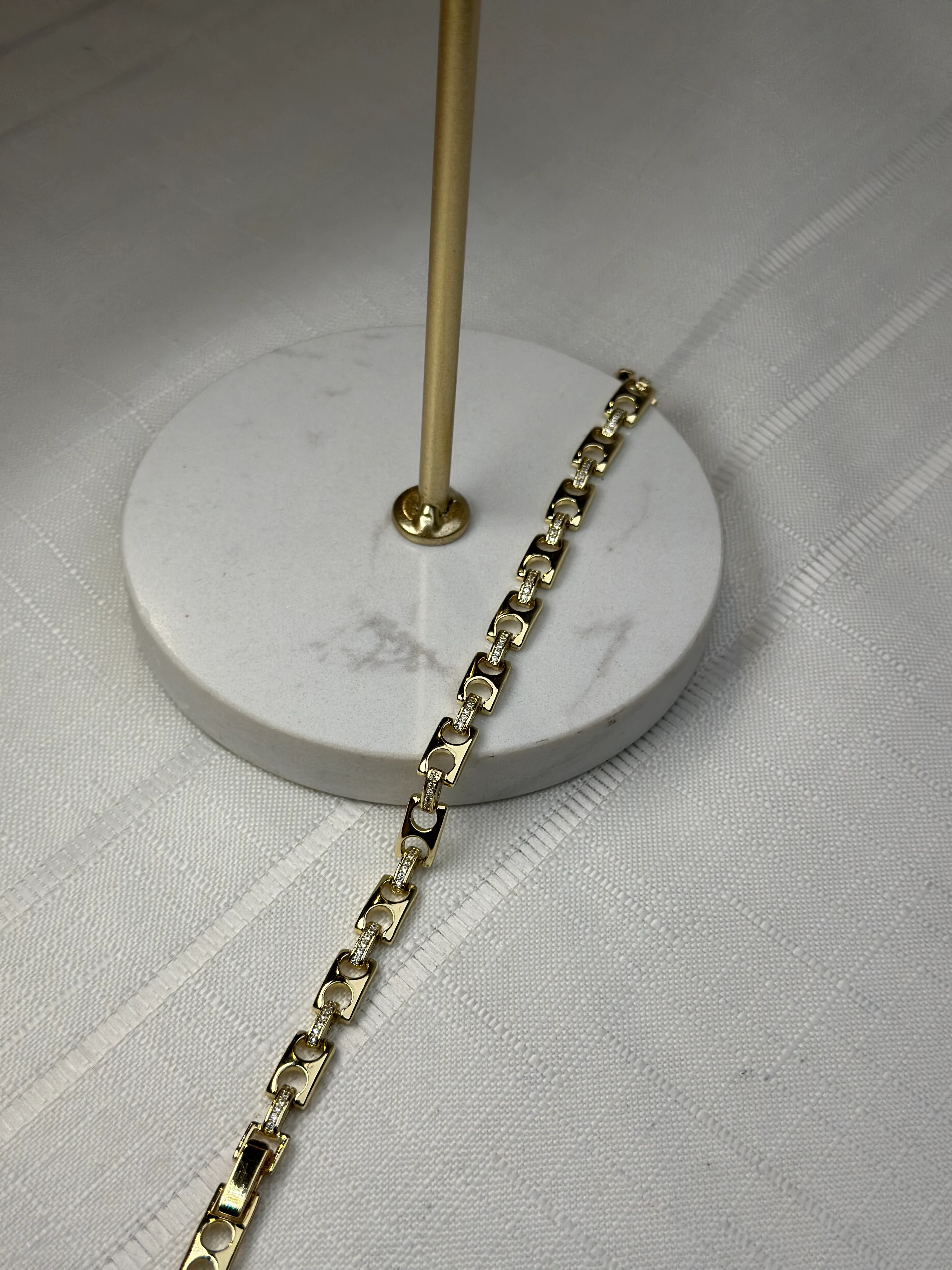 Xuping 14k Dikdörtgen Düğme Bileklik