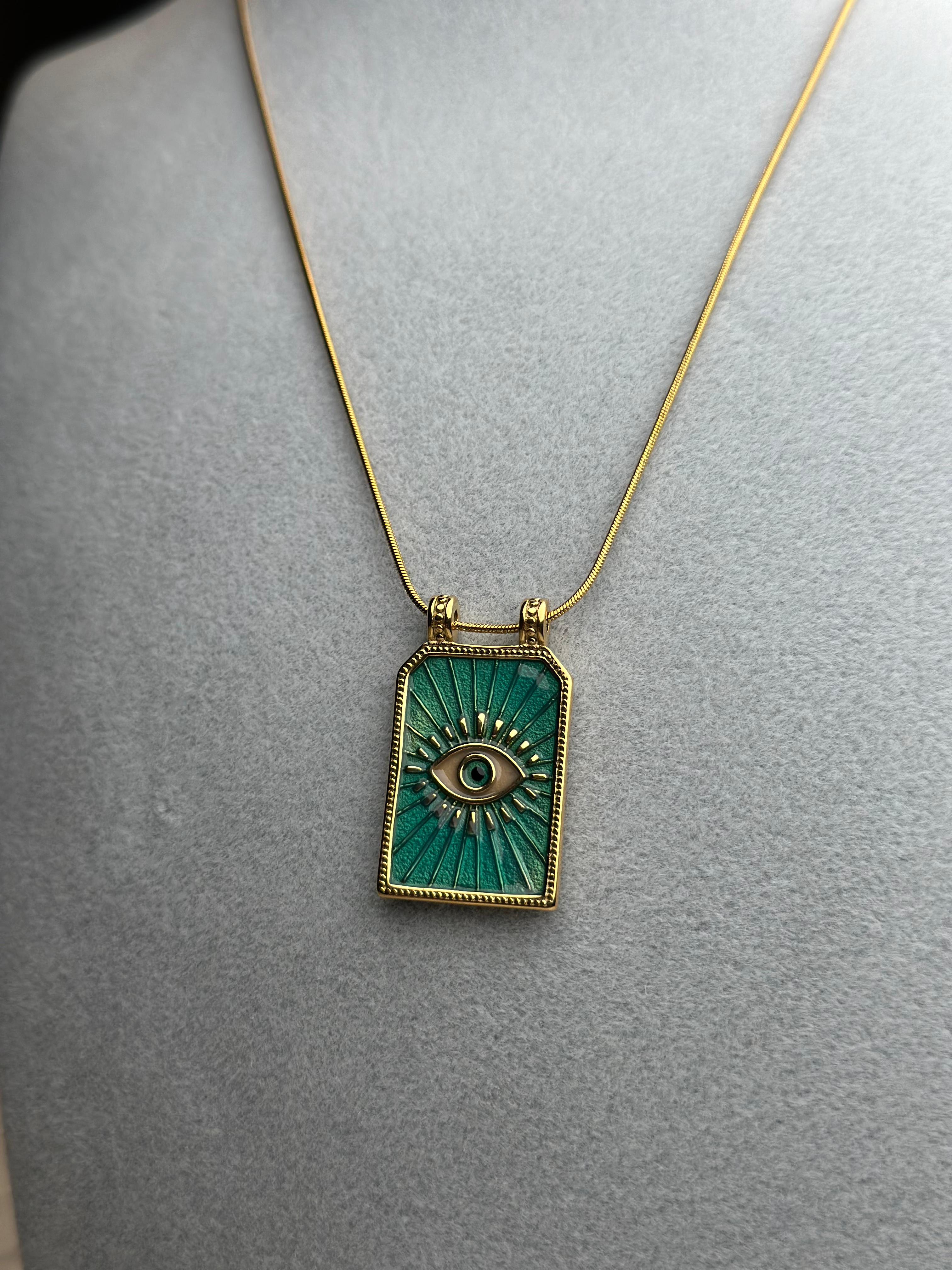 Çelik Yeşil Göz Gold Tarot Kolye