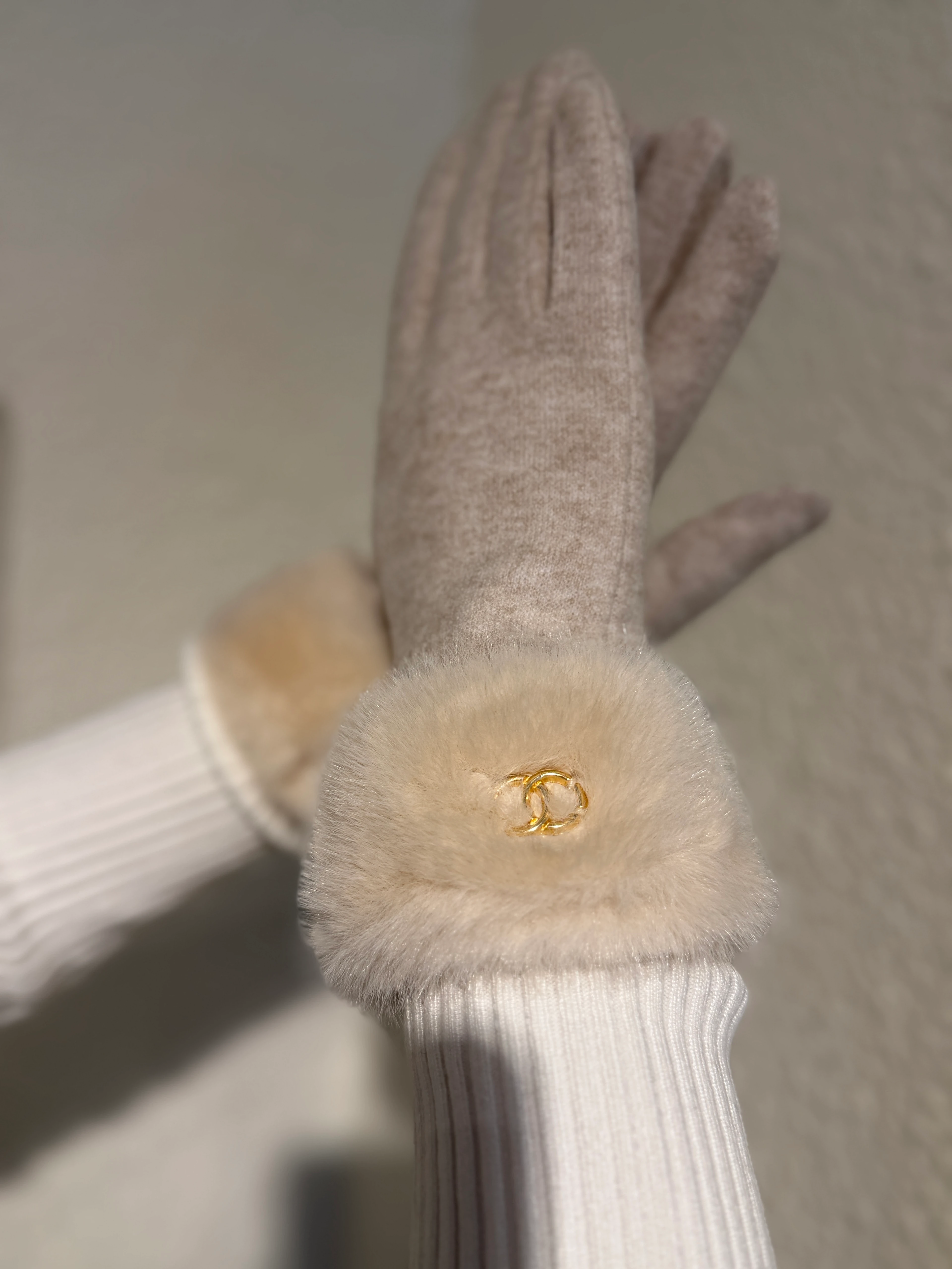 Kürklü Dokunmatik Bej Eldiven