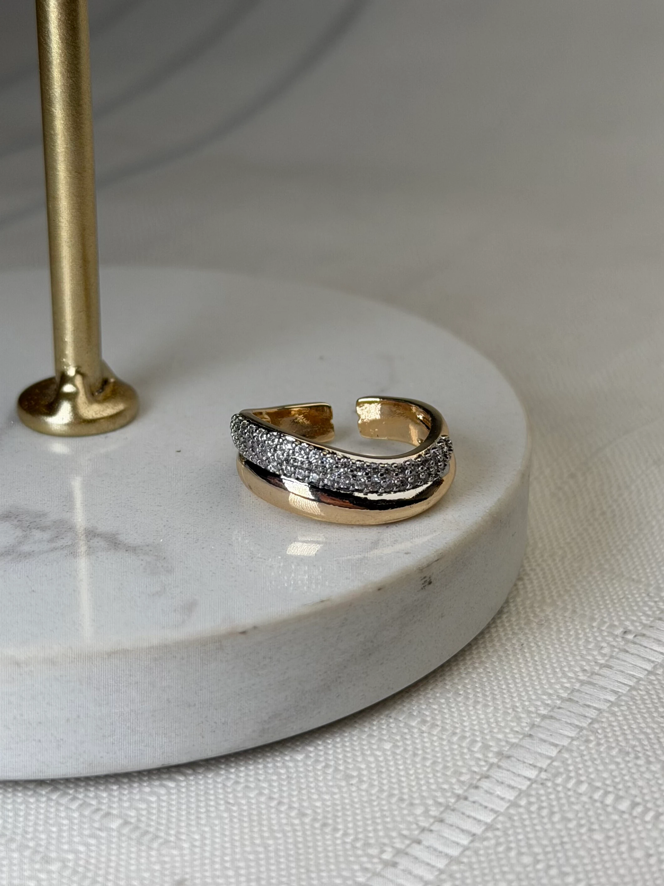 Özel Seri Marka Model Çift Renk Taşlı S Yüzük