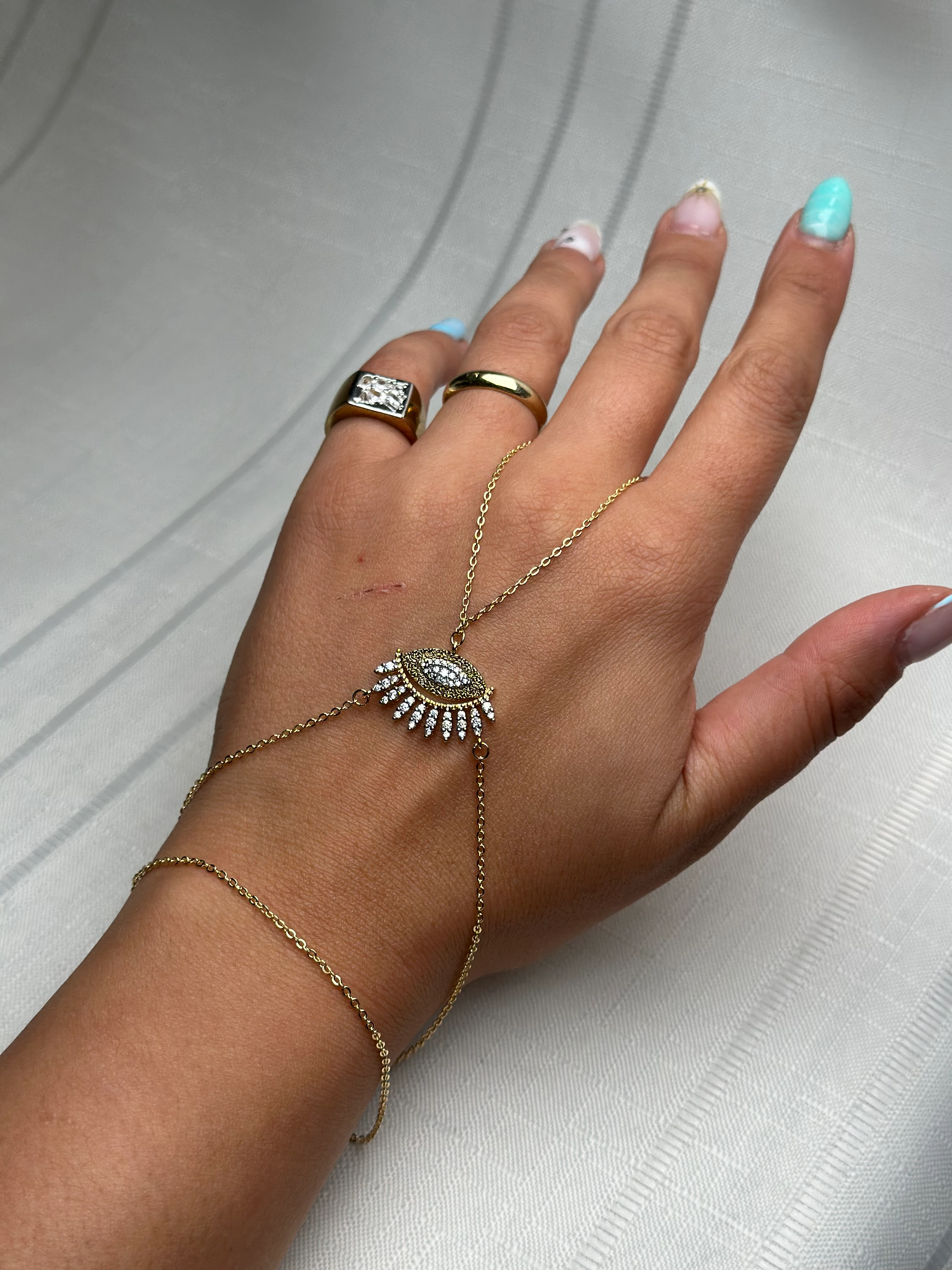 Özel Seri Gold Renk Göz Şahmeran