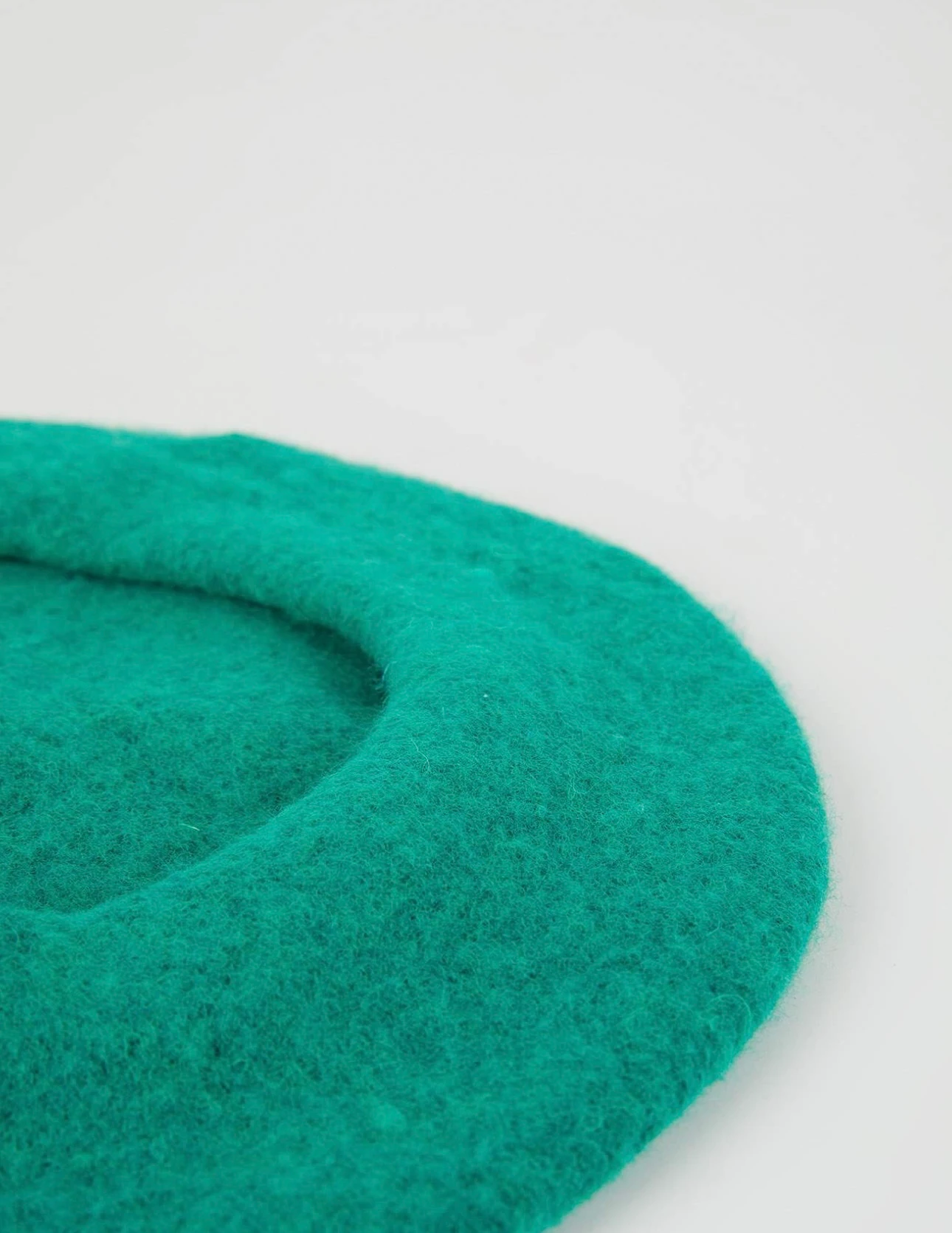 Benetton Yeşili Yün Ressam Bere