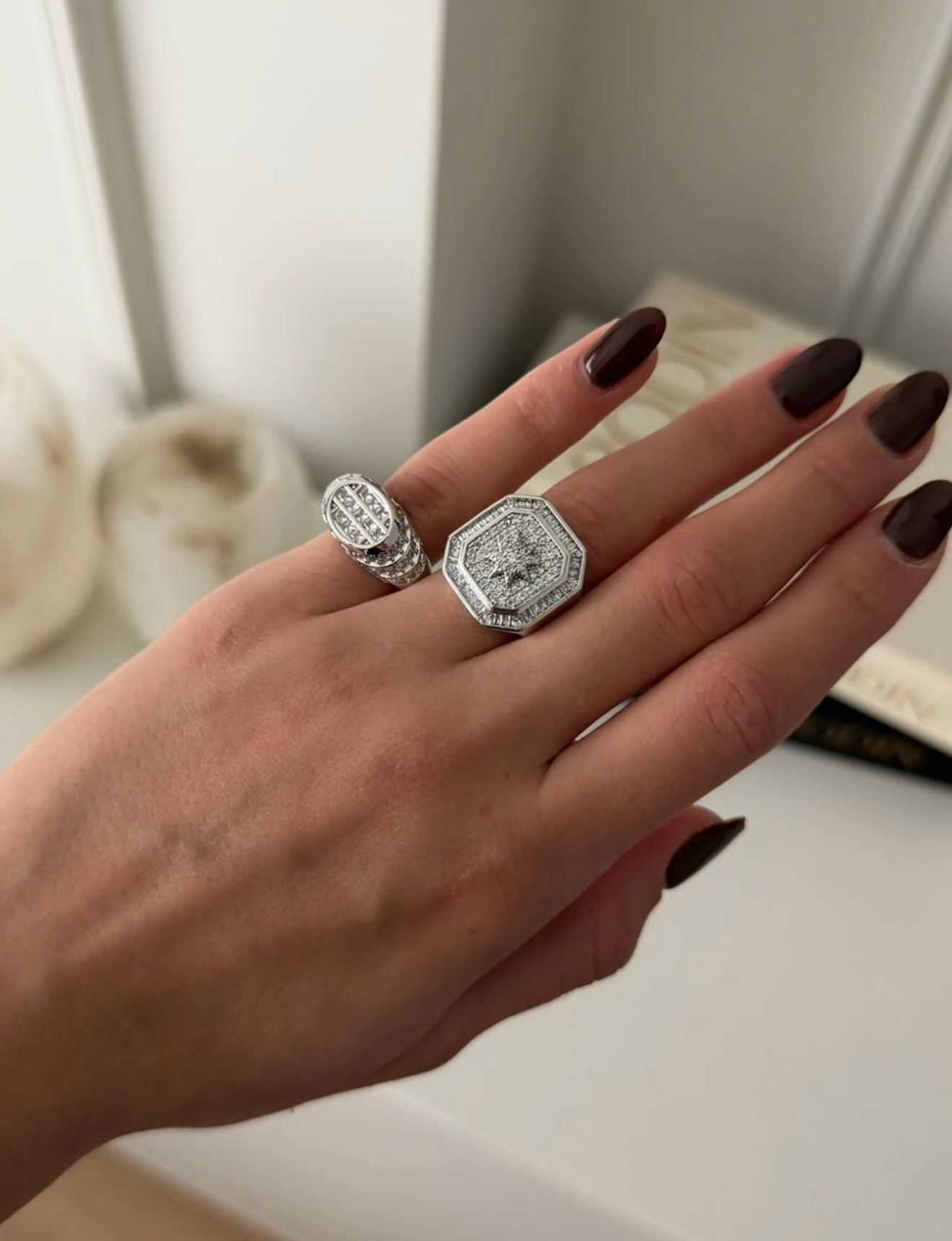 Özel Seri Marka Model Gümüş Renk Taşlı Kare Yıldız Yüzük