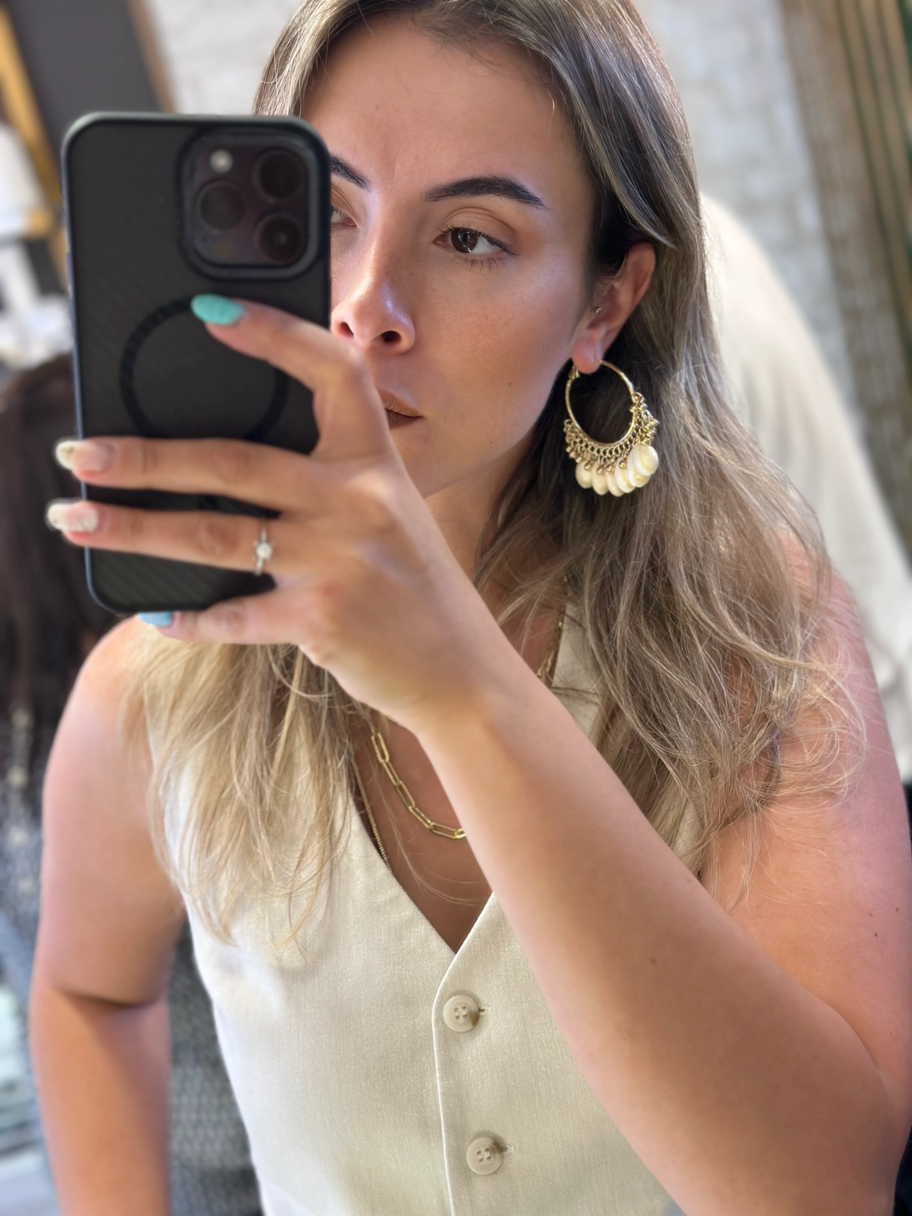 Marka Model Gold Deniz Kabuğu Halka Küpe