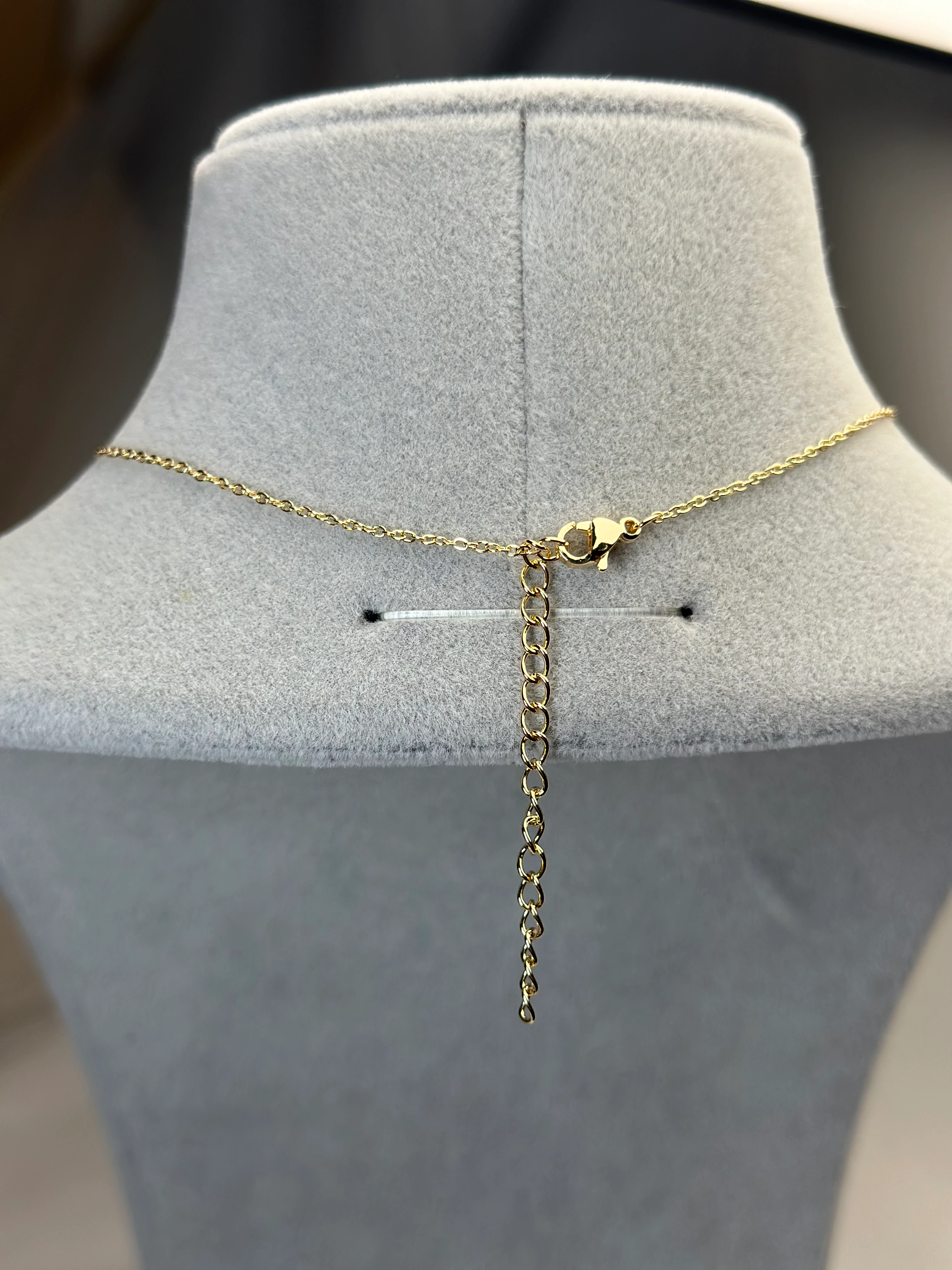 Özel Seri Marka Model Pembe Taş Petek Kolye