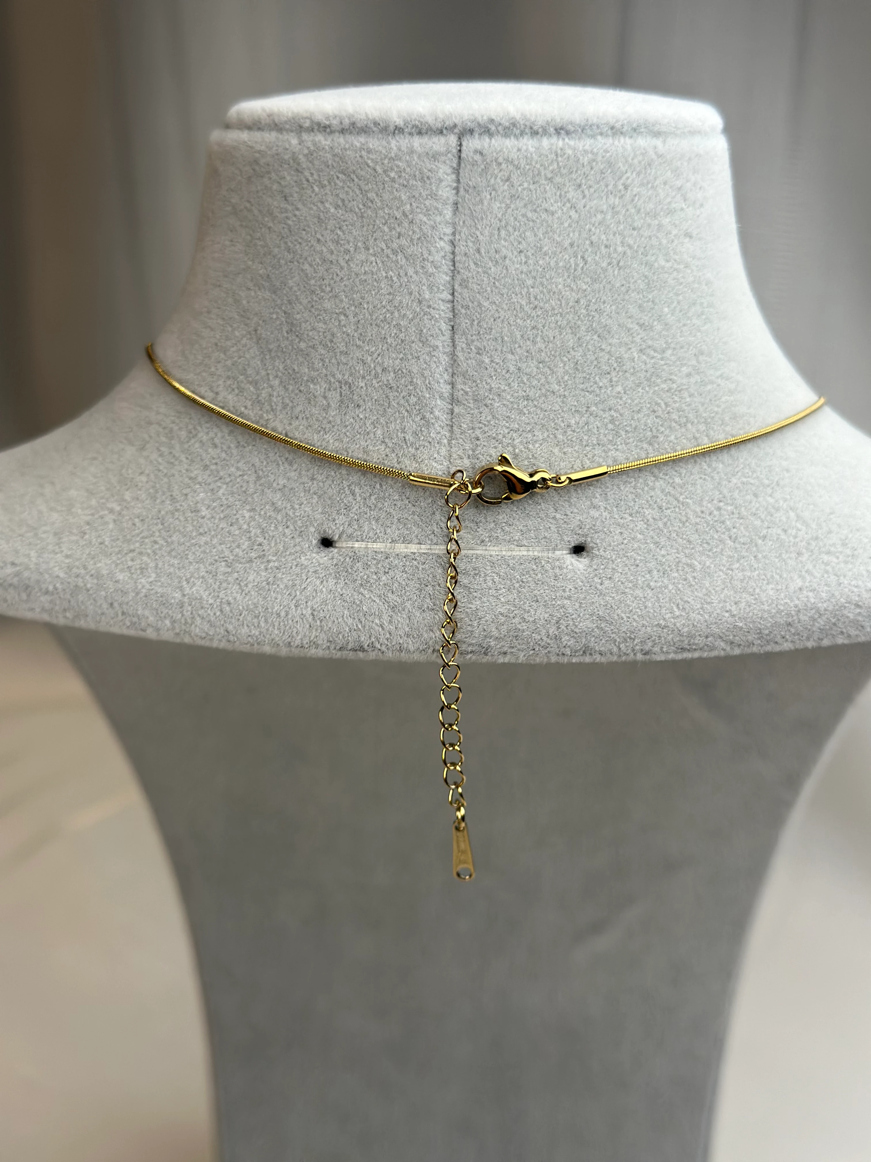 Çelik Gold Renk Taşlı Göz Kolye