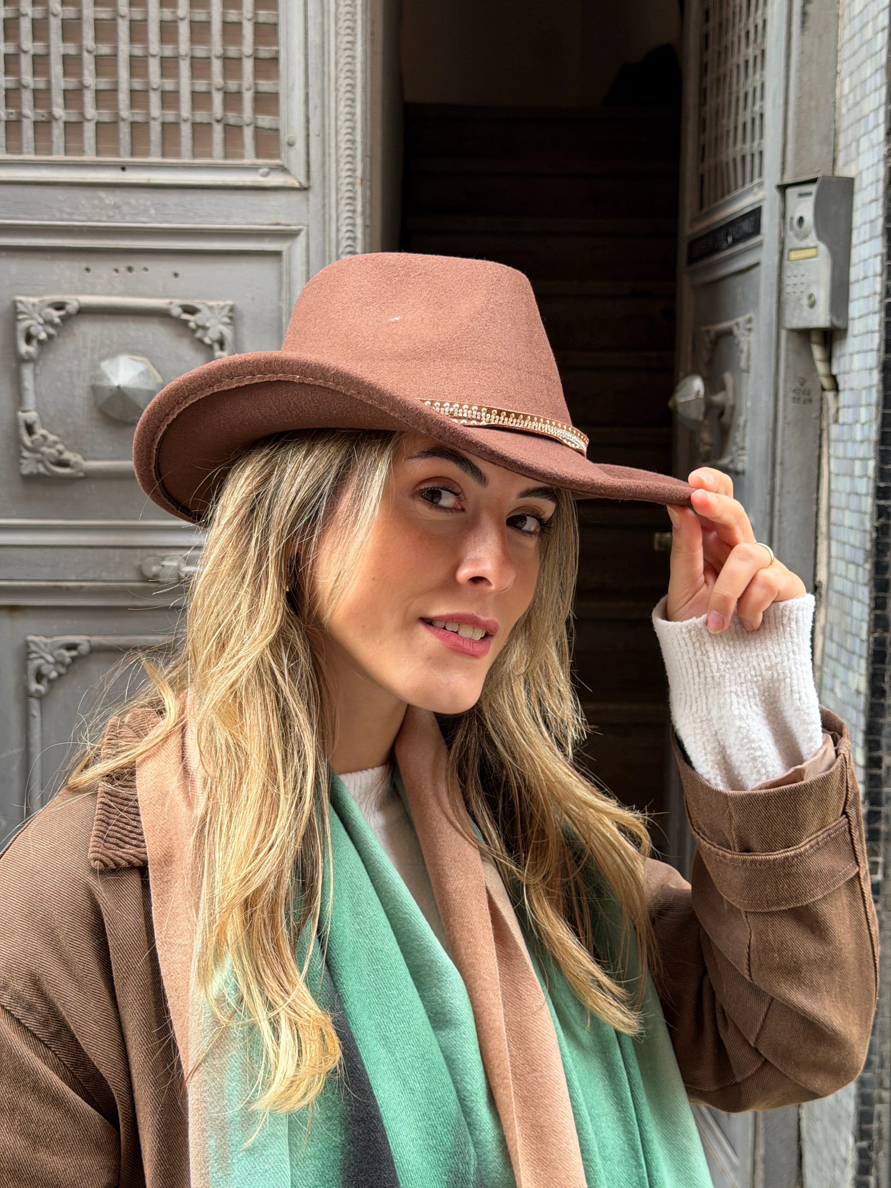 Kahverengi Taş Kemerli Kovboy Şapkası