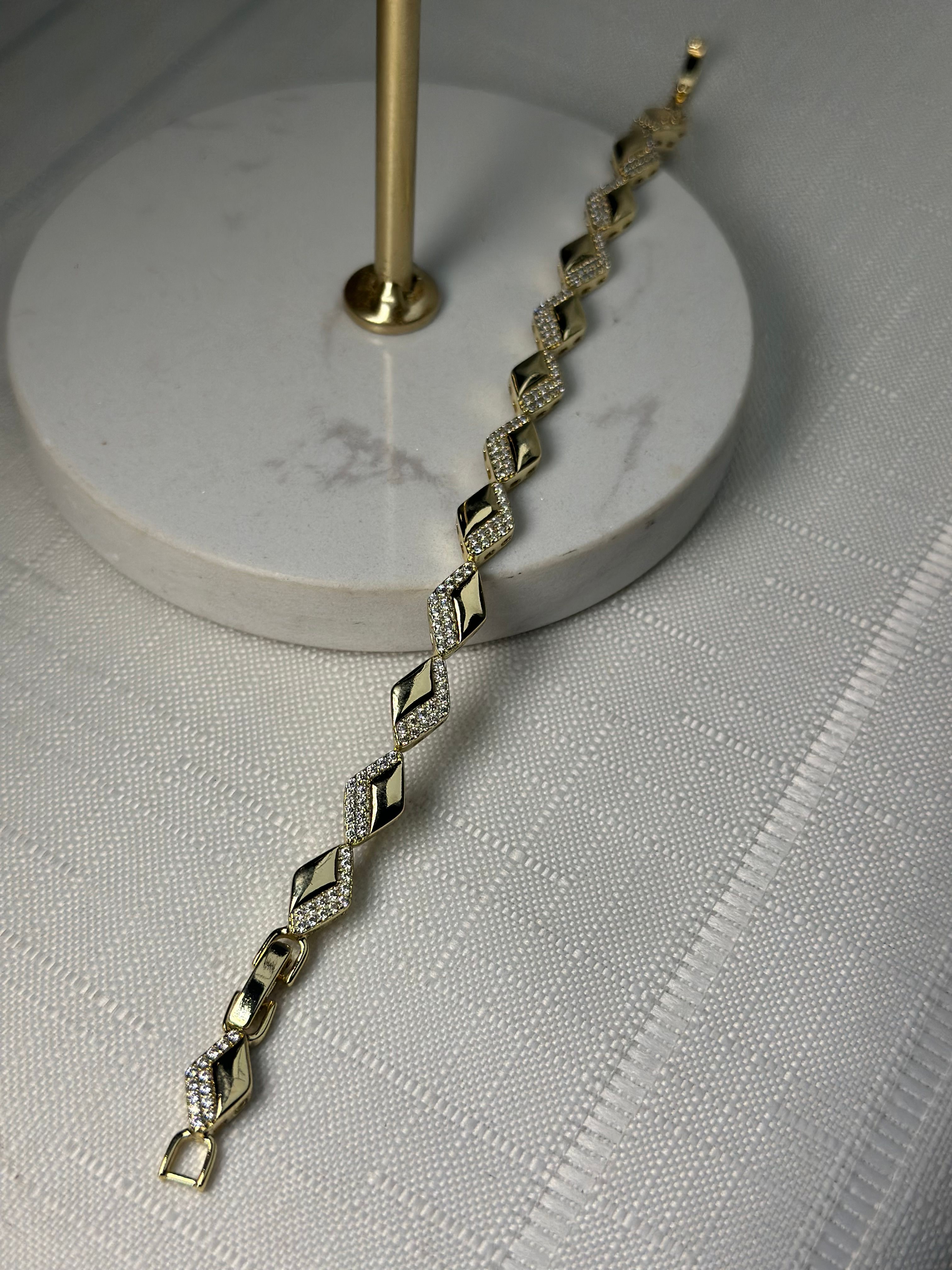 Xuping Karo Gold Renk Bileklik