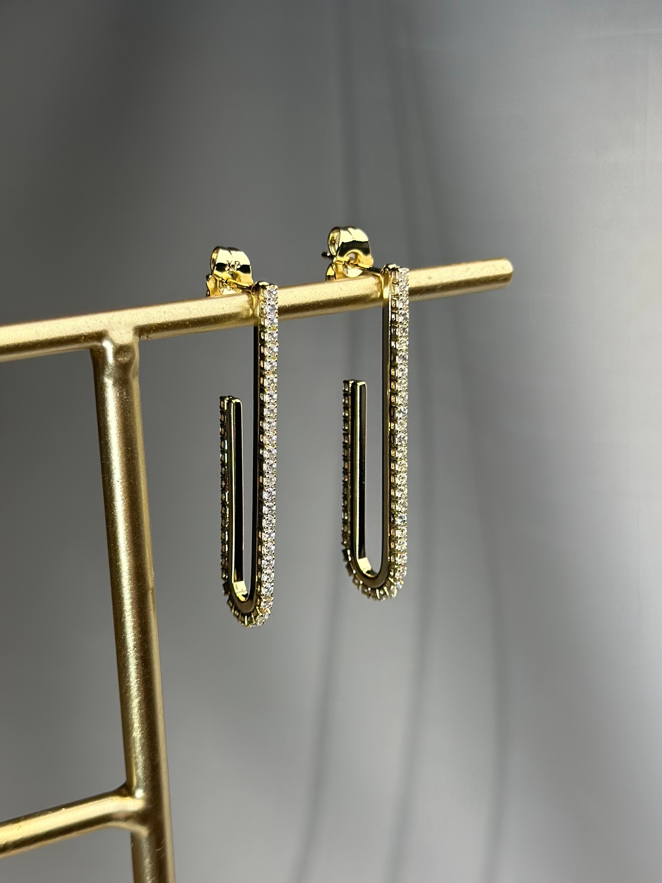 Xuping 14k Zirkon Taşlı U Küpe