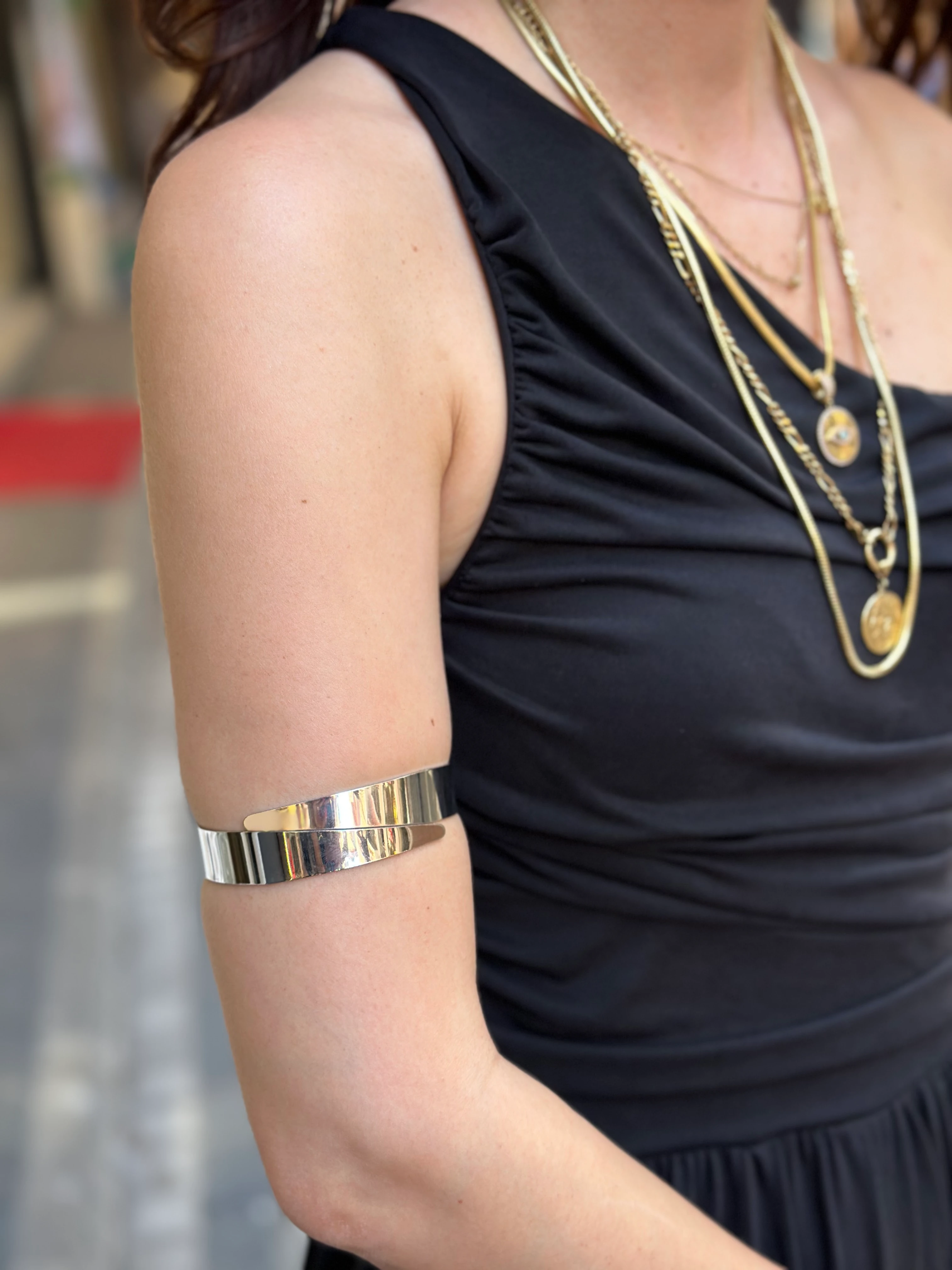 Gümüş Renk Kalın Pazu Bilekliği