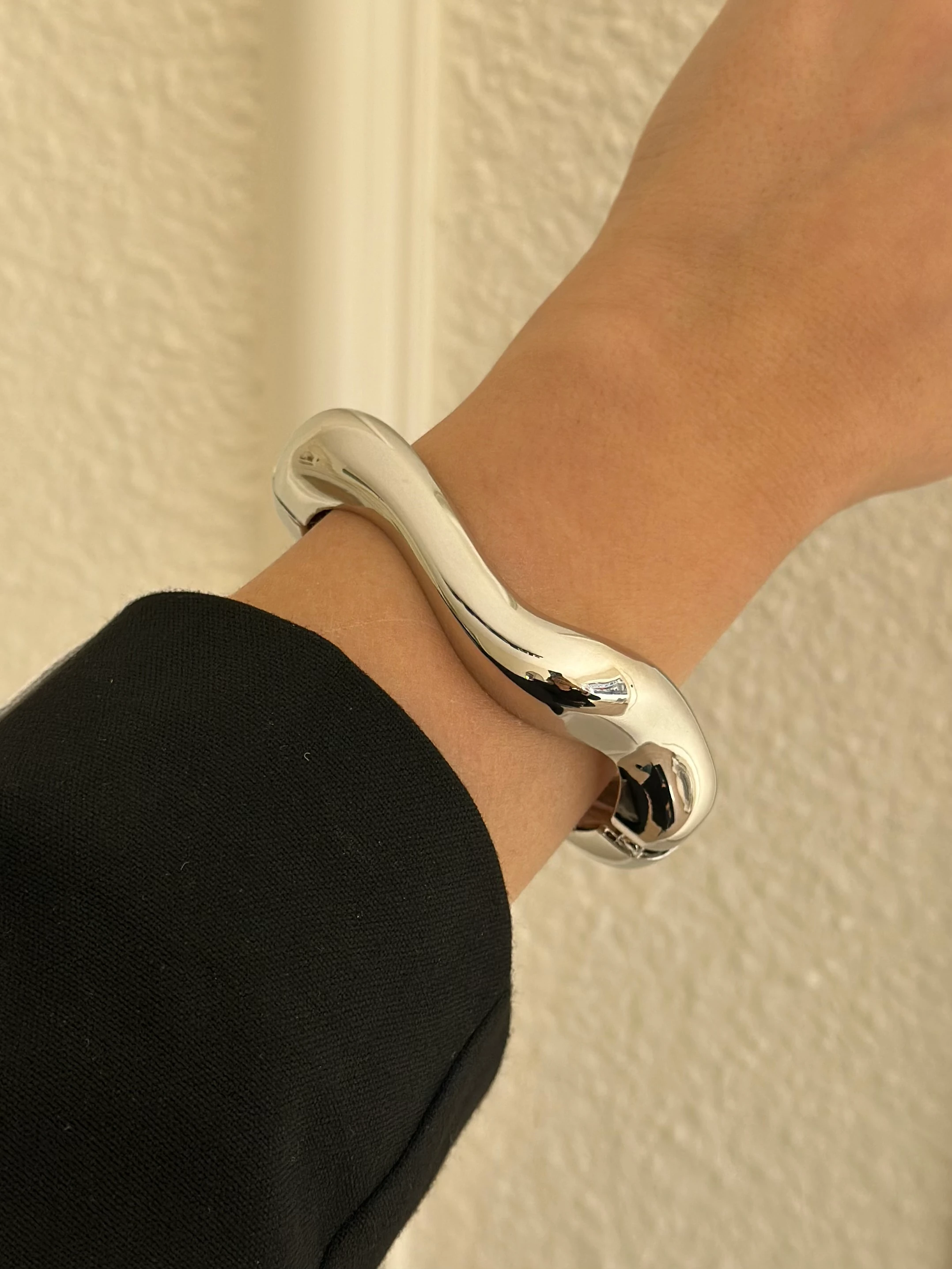 Özel Seri Gümüş Renk Zigzag Kelepçe