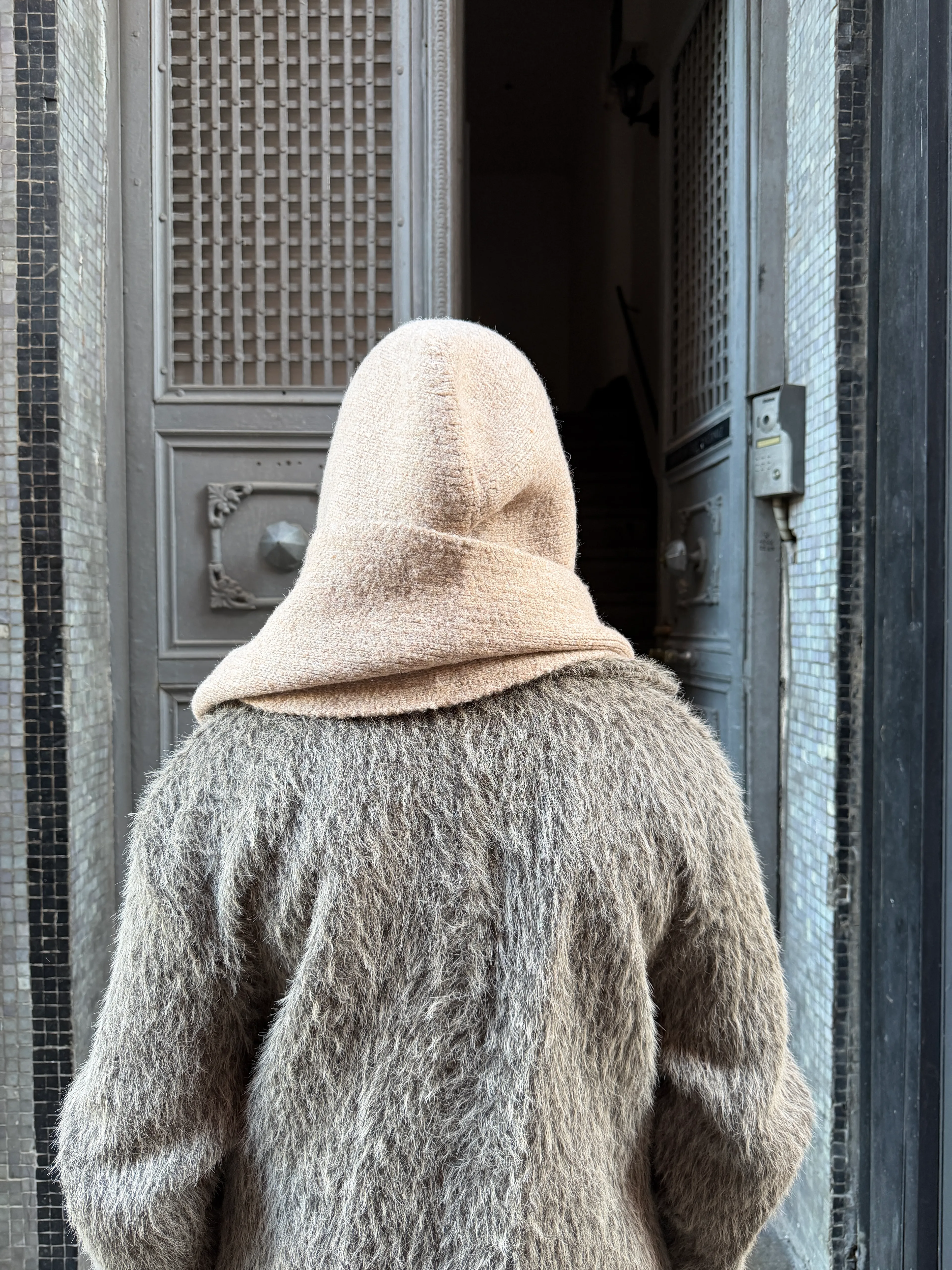 Kapüşonlu Tek Parça Krem Atkı