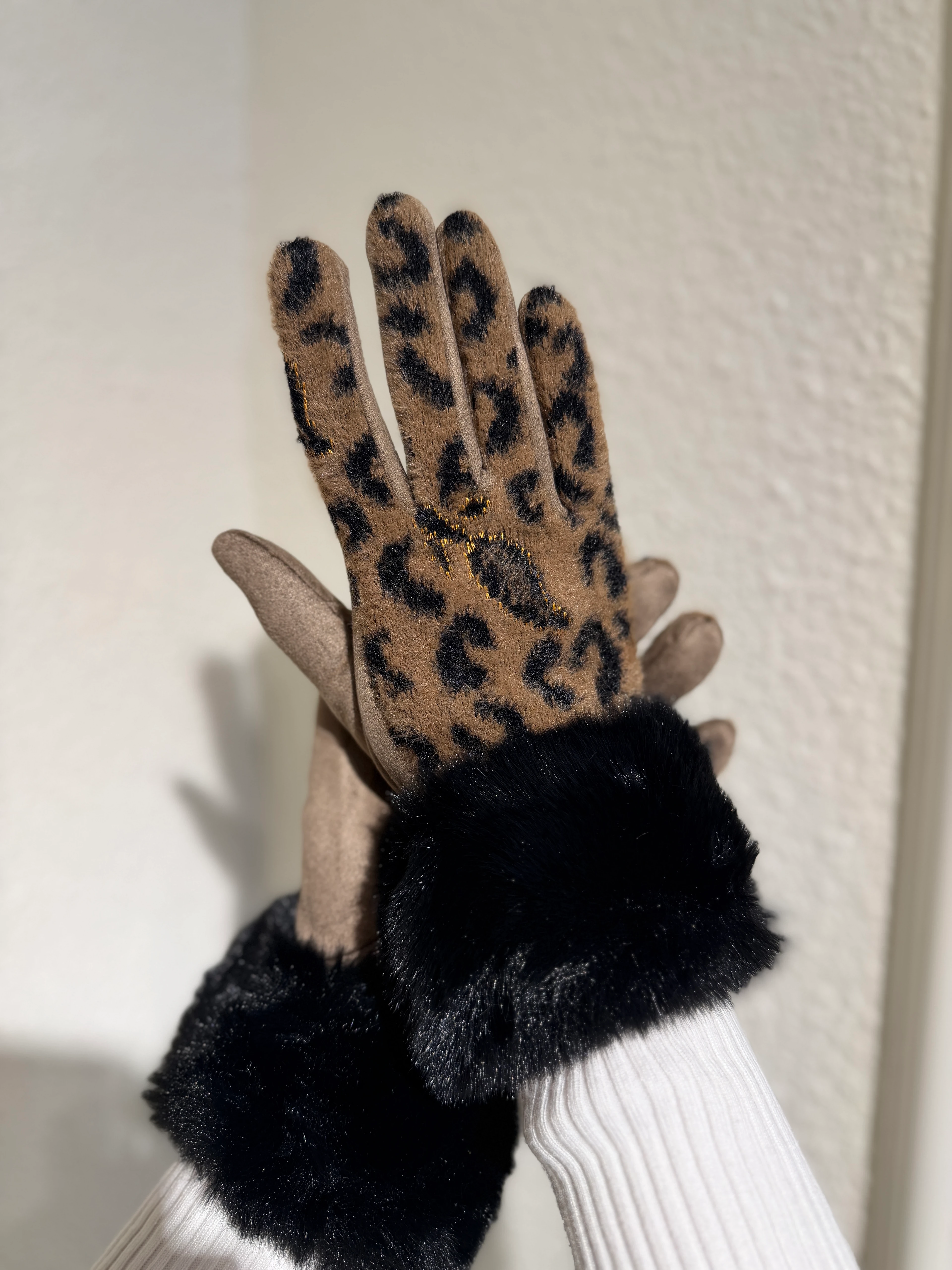 Kürklü Dokunmatik Leopar Desen Eldiven