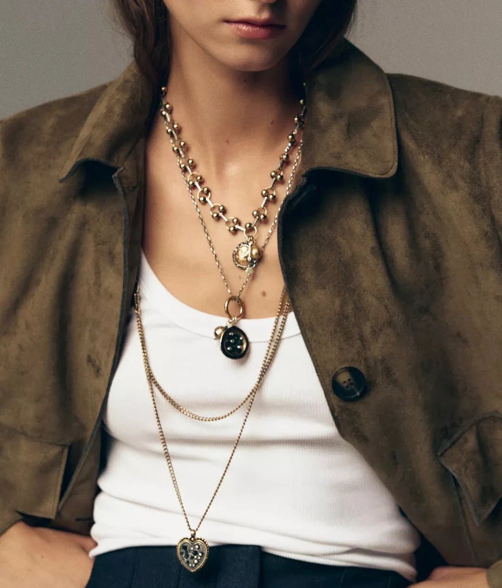 Marka Model Çift Renk Kalp Detay Üçlü Kolye