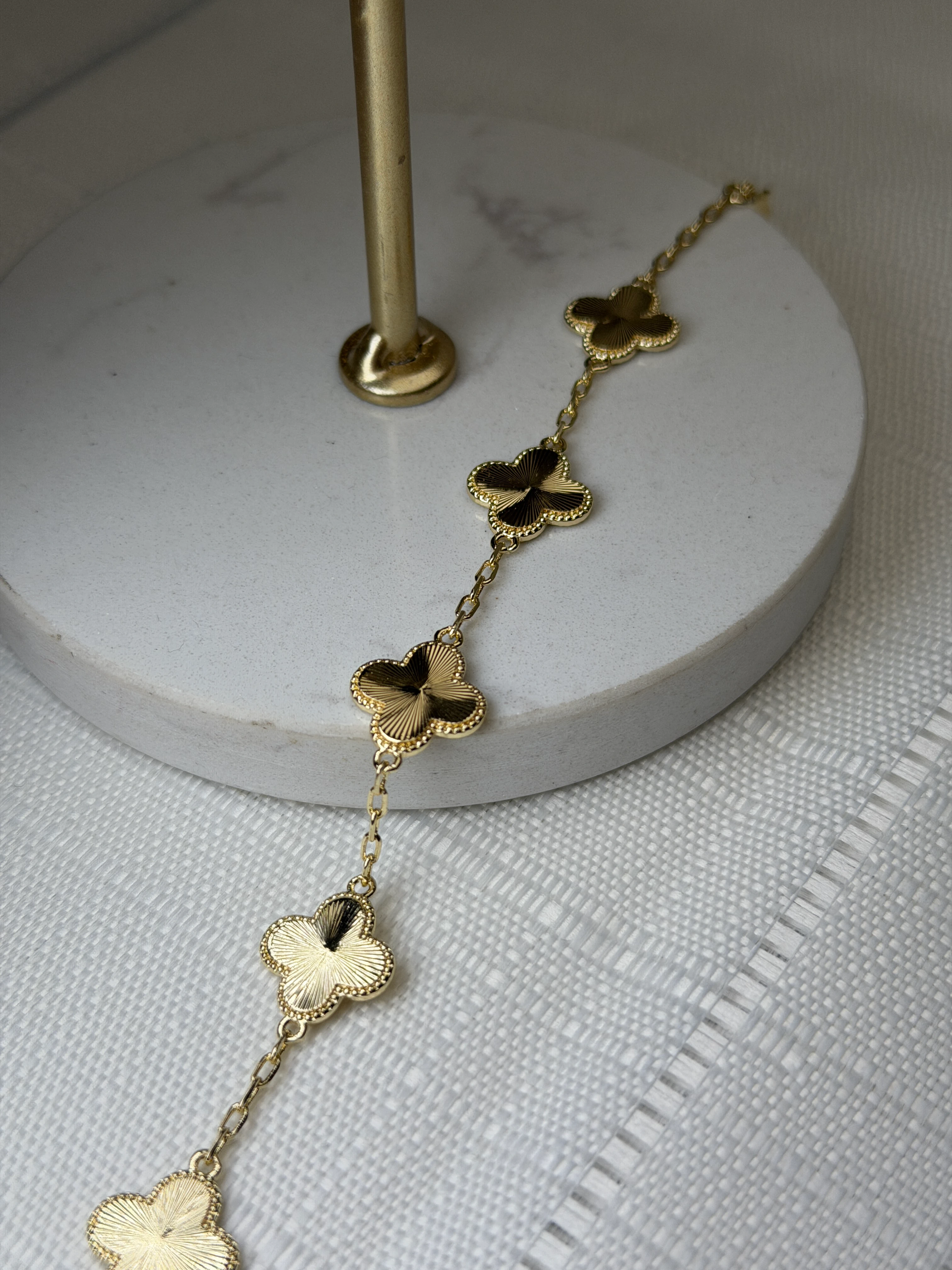 Özel Seri Marka Model 14K Yonca Bileklik