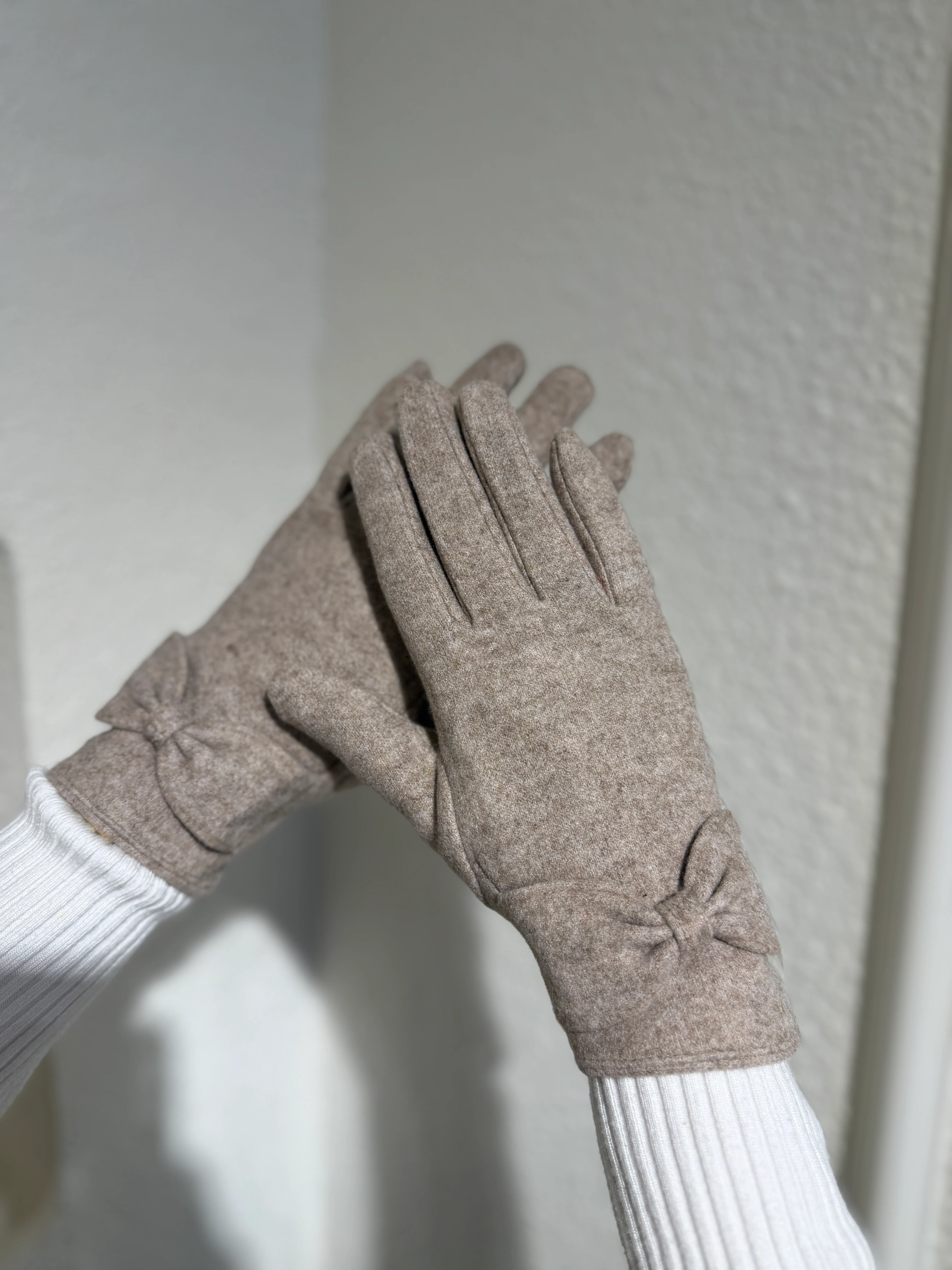 Fiyonklu Dokunmatik Bej Eldiven