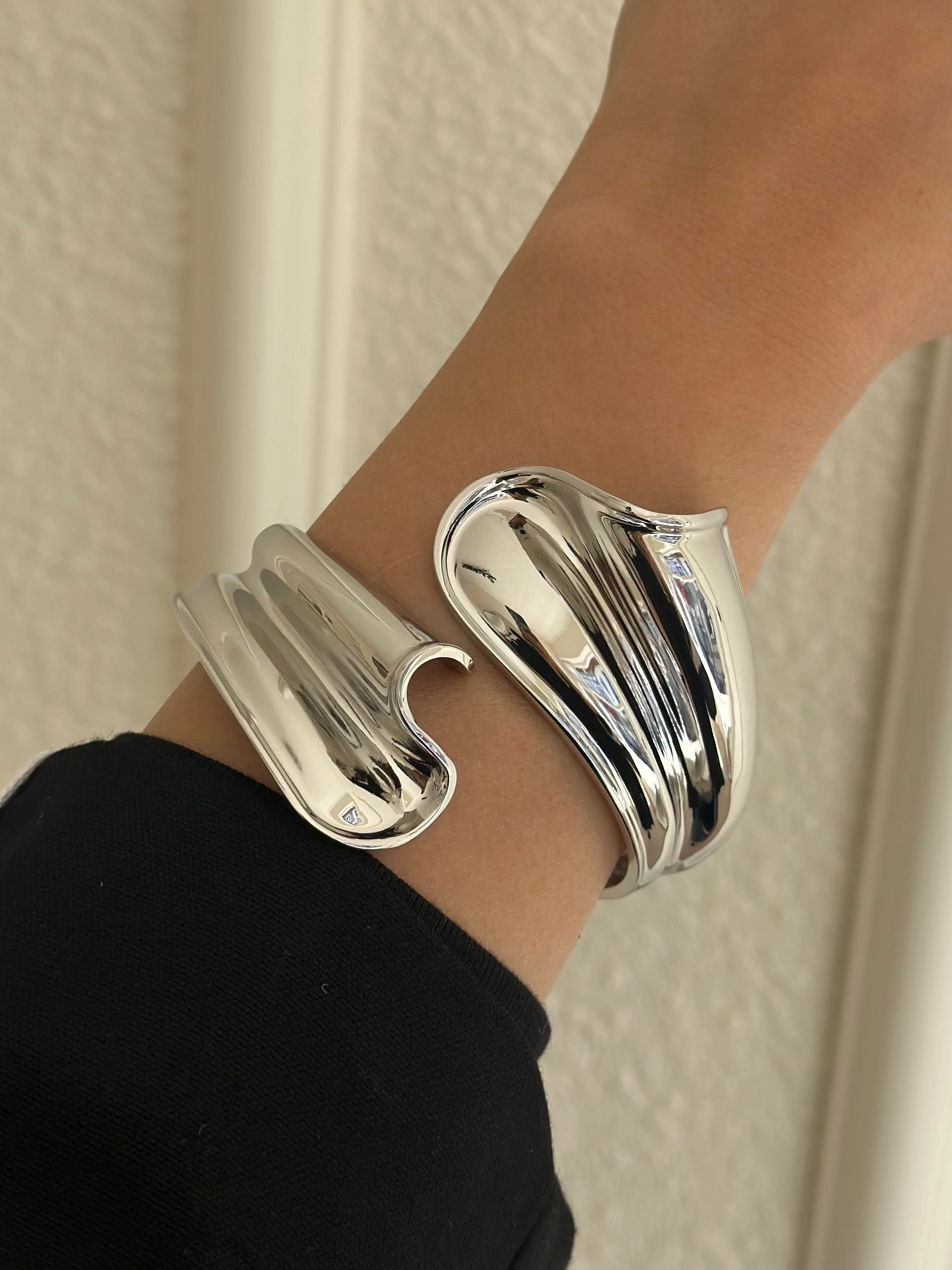 Özel Seri Gümüş Renk Kalın Kelepçe