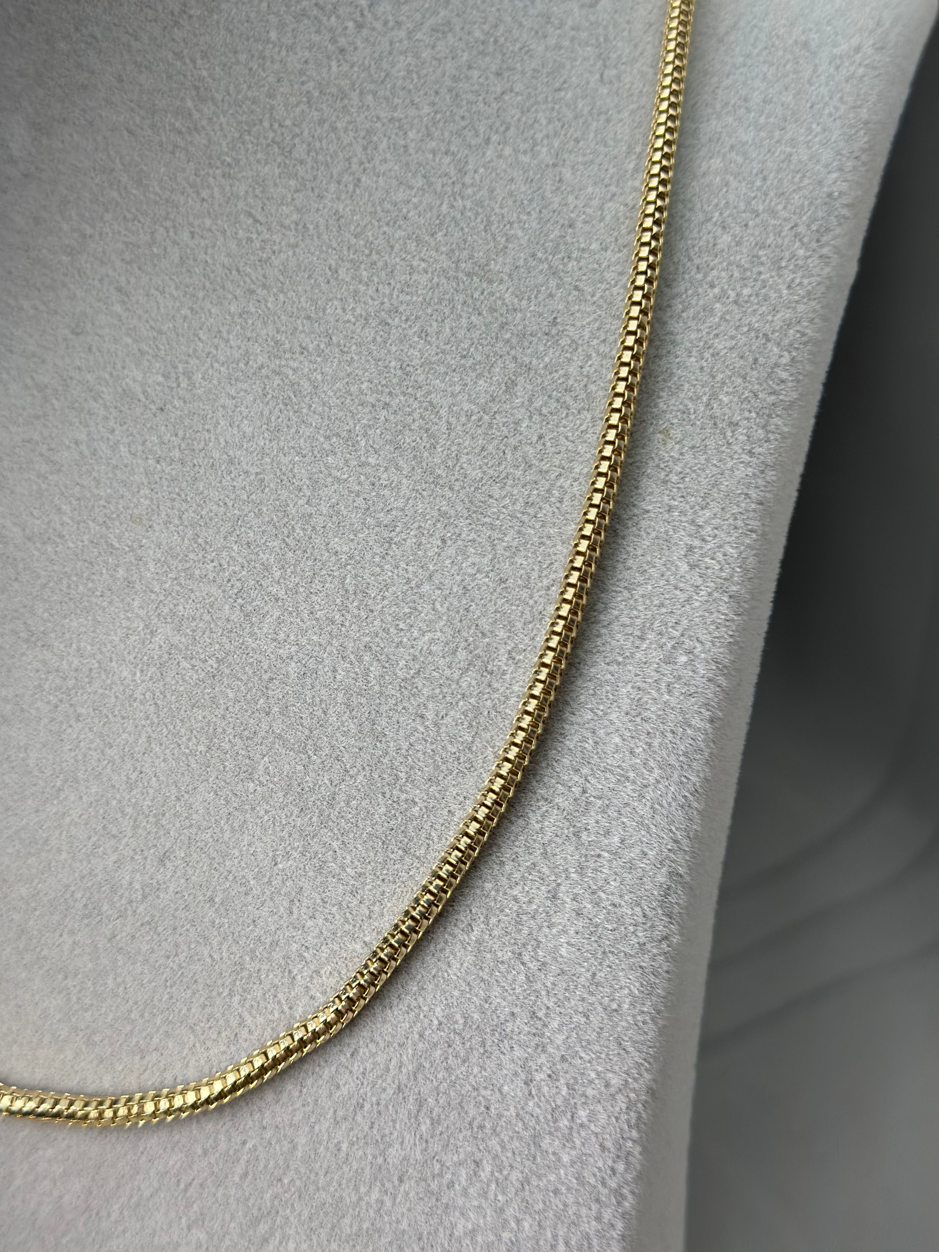 Xuping Gold Renk Yılan Model Kolye