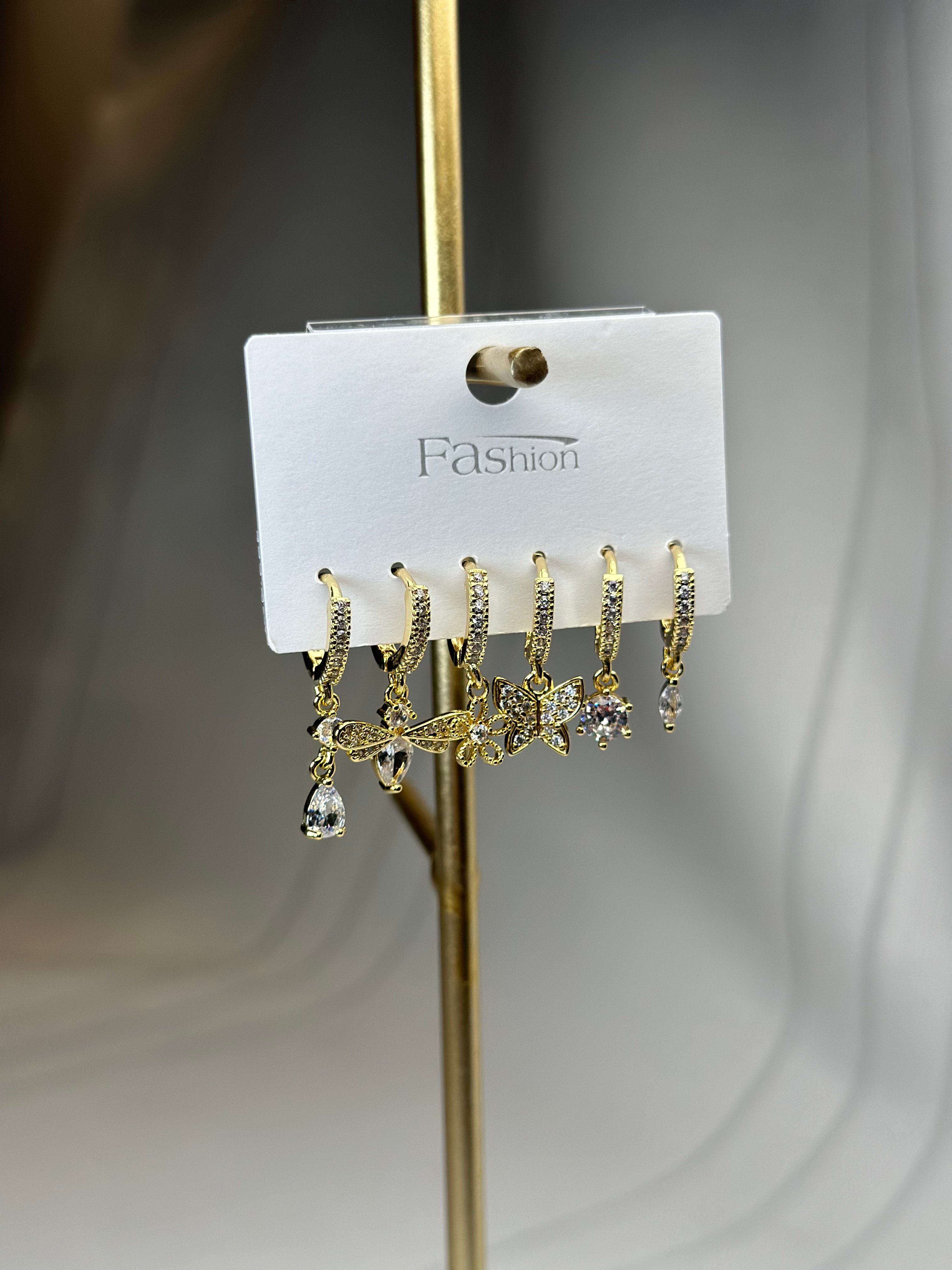 Özel Seri Gold Renk Arı Altılı Set Küpe