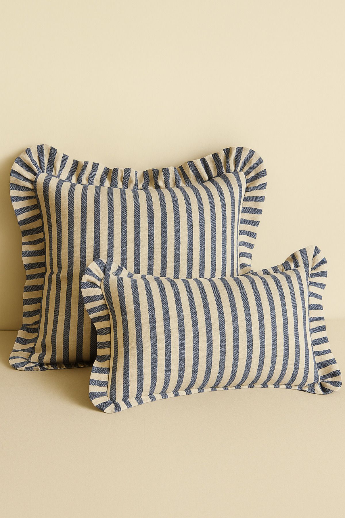 2’li Çizgili Fırfırlı Keten Kırlent Kılıfı Seti – 43x43 ve 50x30 cm - lacivert