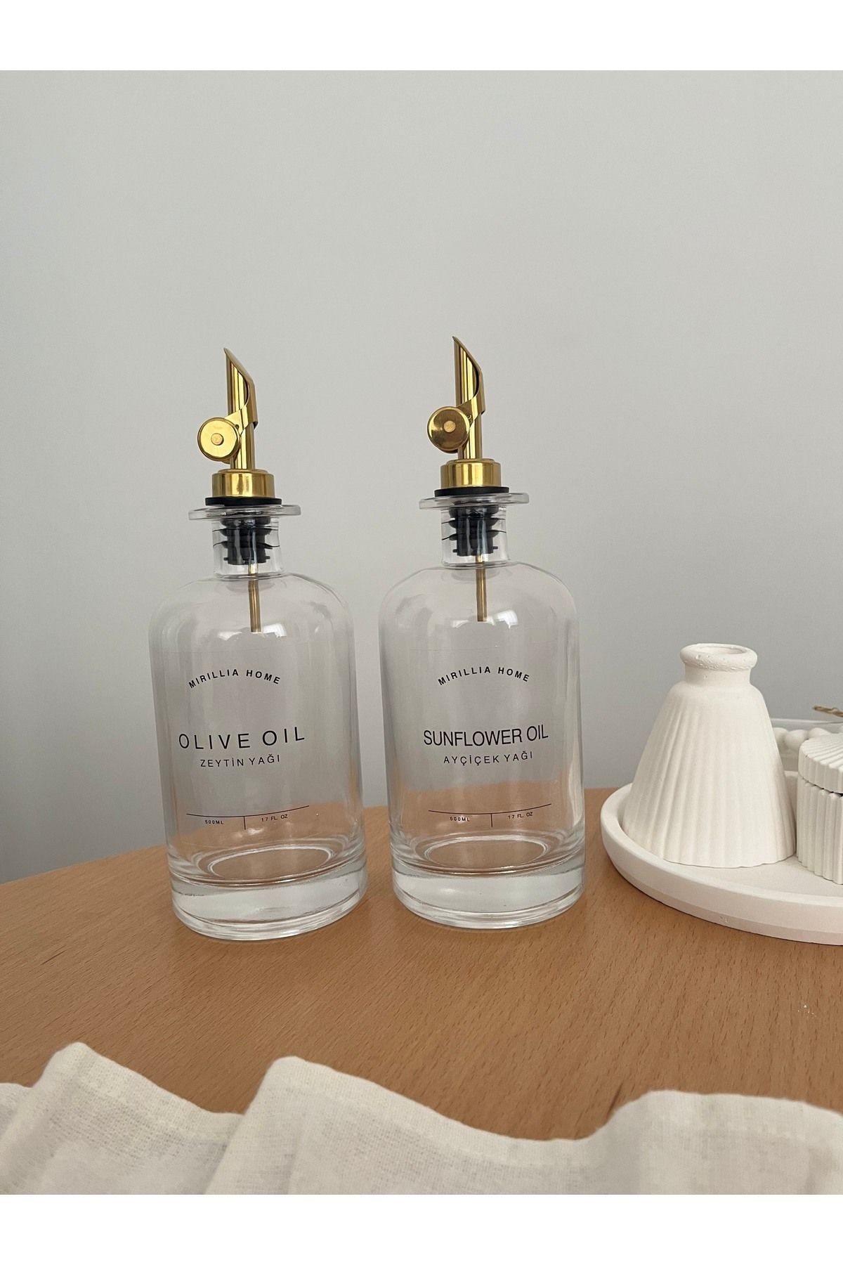 Altın Kapaklı Cam Yağdanlık Seti - 500 ml Zeytinyağı ve Ayçiçek Yağı Şişeleri
