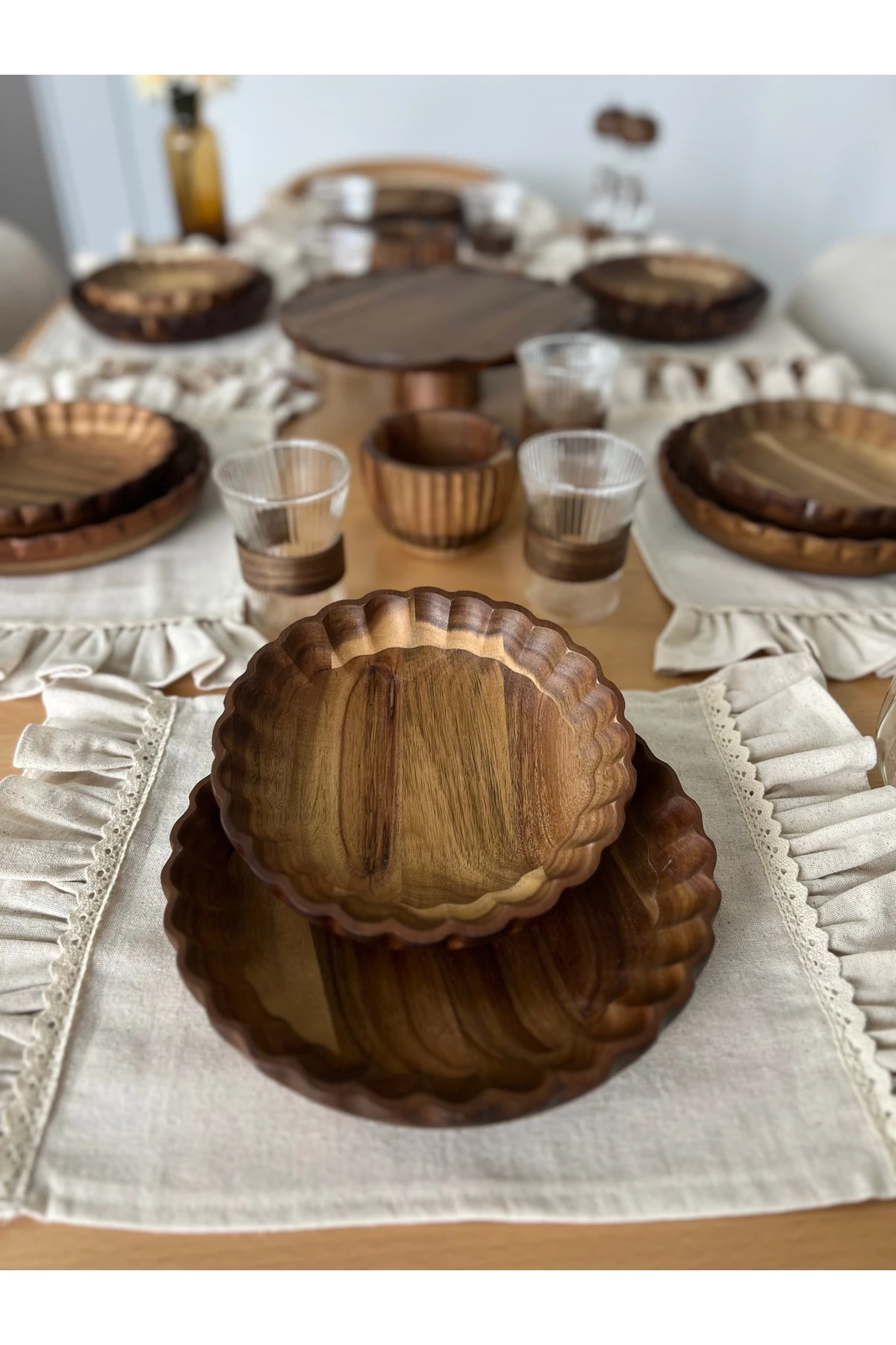 2'li Akasya Servis ve Sunum Tabağı Seti – 22 cm & 20 cm Doğal Ahşap Sunum Tabağı 