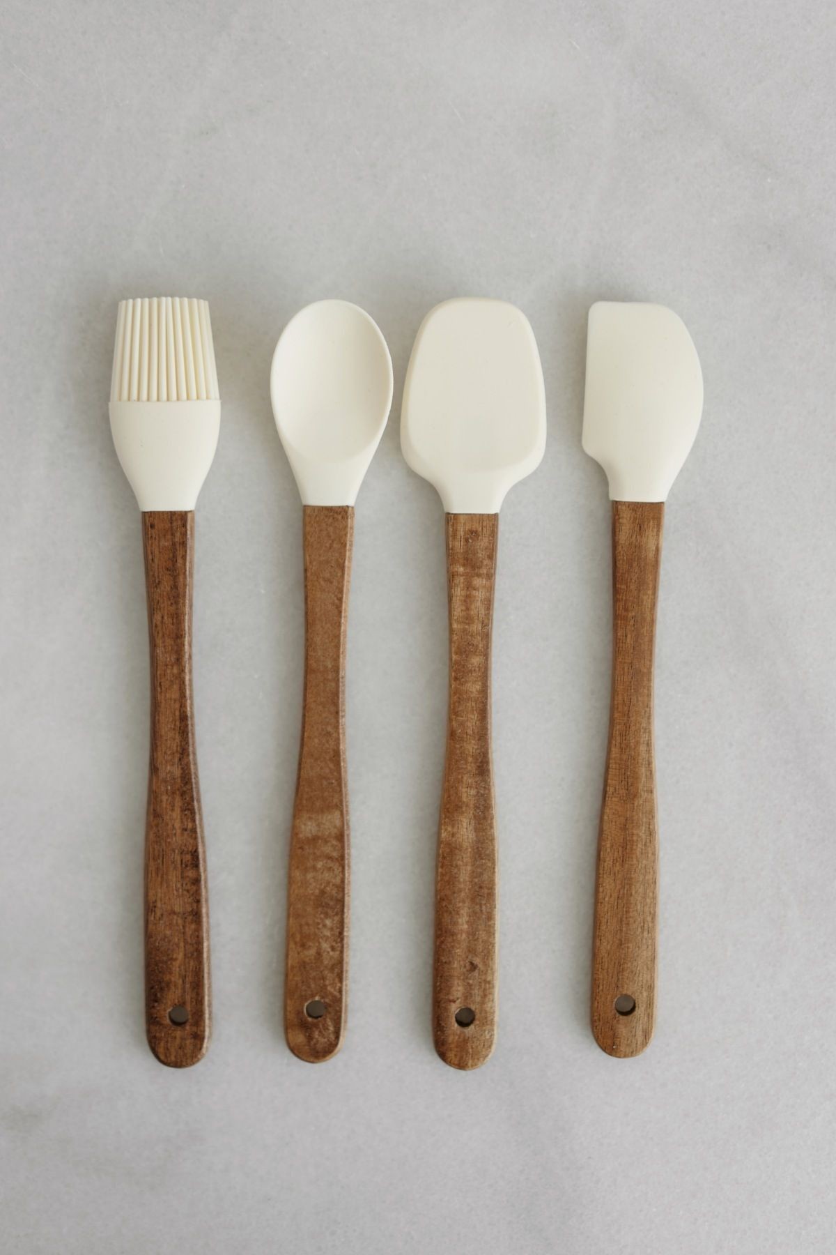 4'lü Akasya Saplı Silikon Mutfak Gereçleri Set - Spatula, Kaşık Ve Fırça