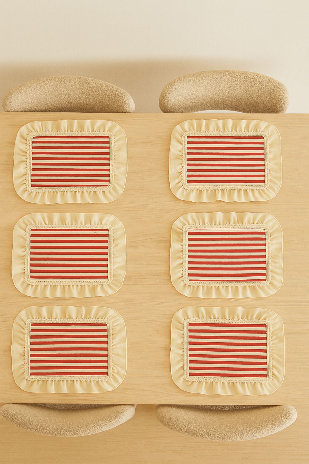 2’li Kırmızı Çizgili Fırfır Detaylı Keten Amerikan Servis Seti – 40x35 cm Supla