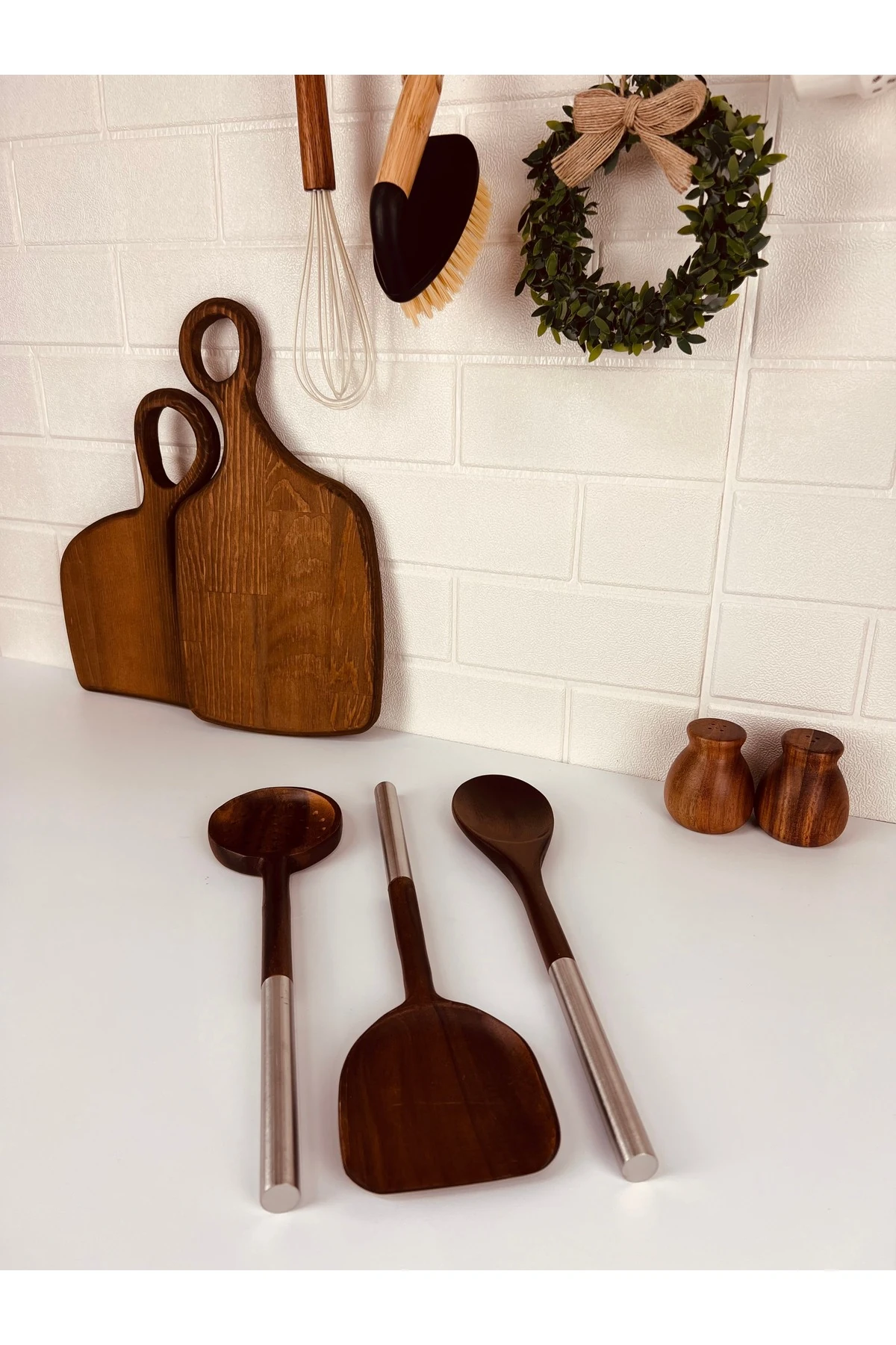 3 Parça Çelik Saplı Akasya Mutfak Gereçleri Seti - Spatula, Kaşık, Kevgir