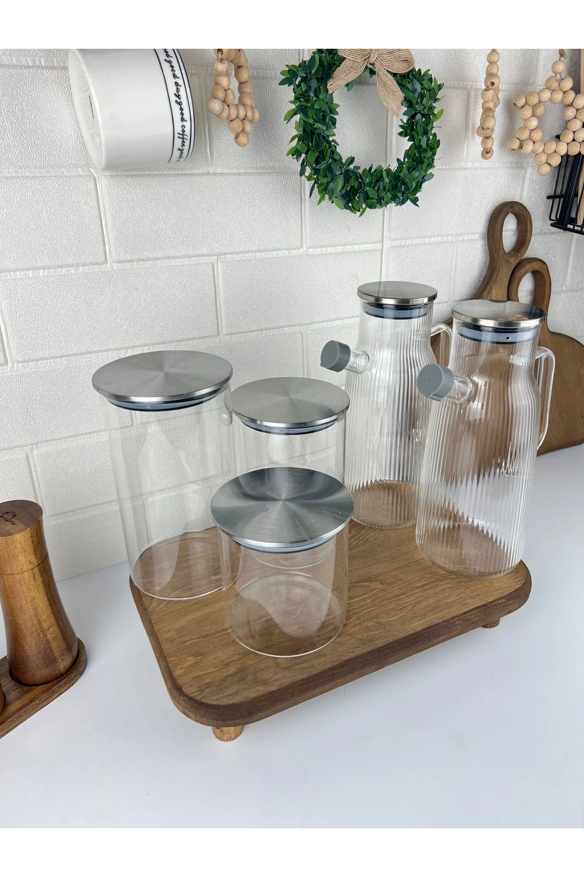 Akasya Standlı 6 Parça Cam Kavanoz ve Yağdanlık Seti