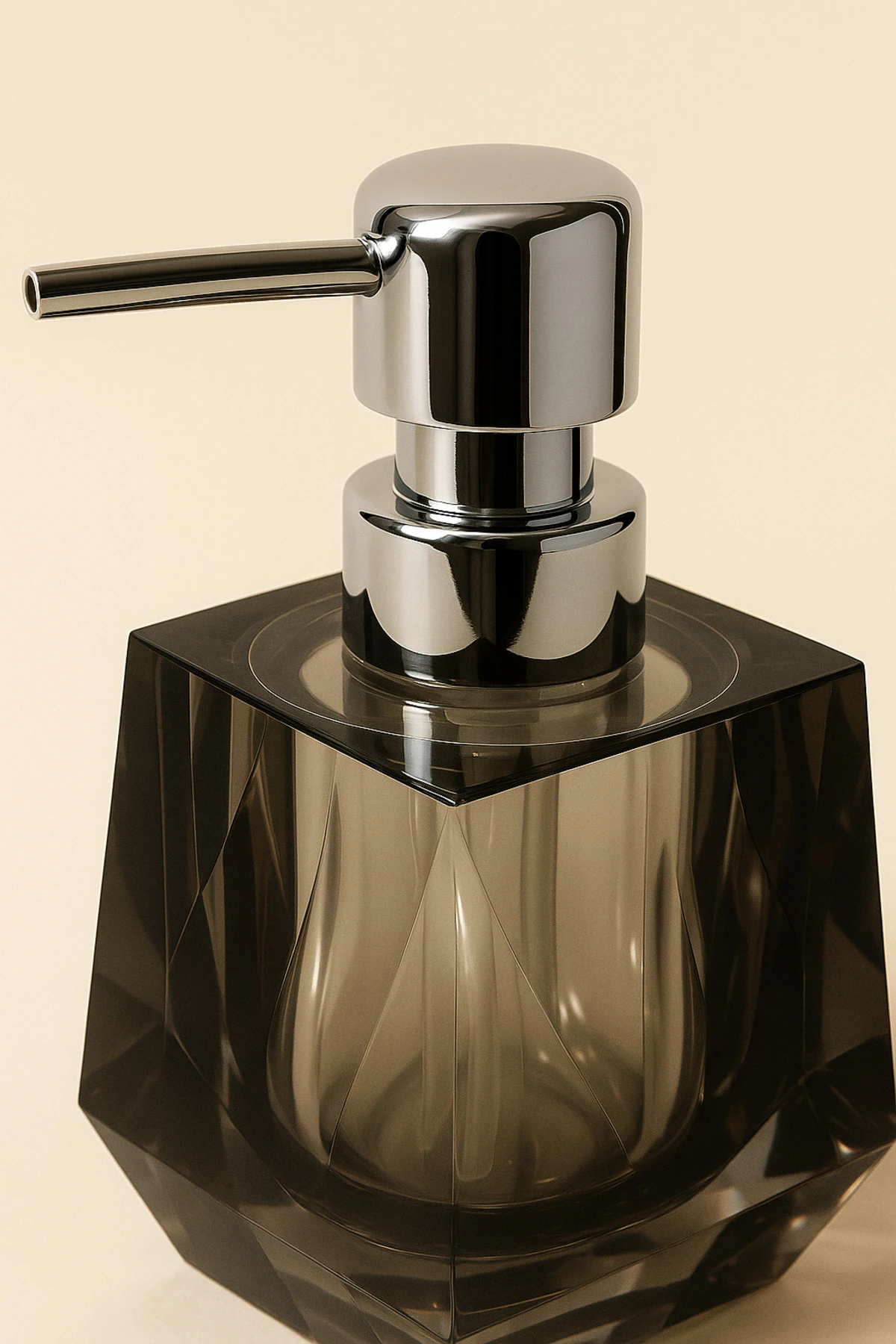 Kristal Desenli Gümüş Pompalı Cam Sıvı Sabunluk | Şık Banyo ve Mutfak Aksesuarı - siyah-1