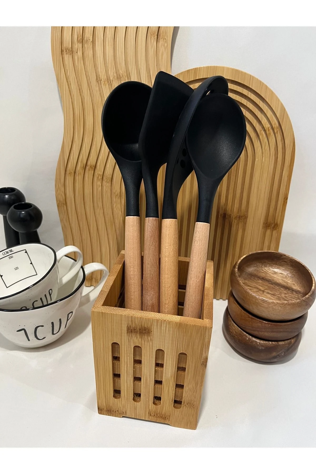 11 Parça Silikon Mutfak Gereçleri Seti - Bambu Saplı Silikon Servis Gereçleri - Siyah