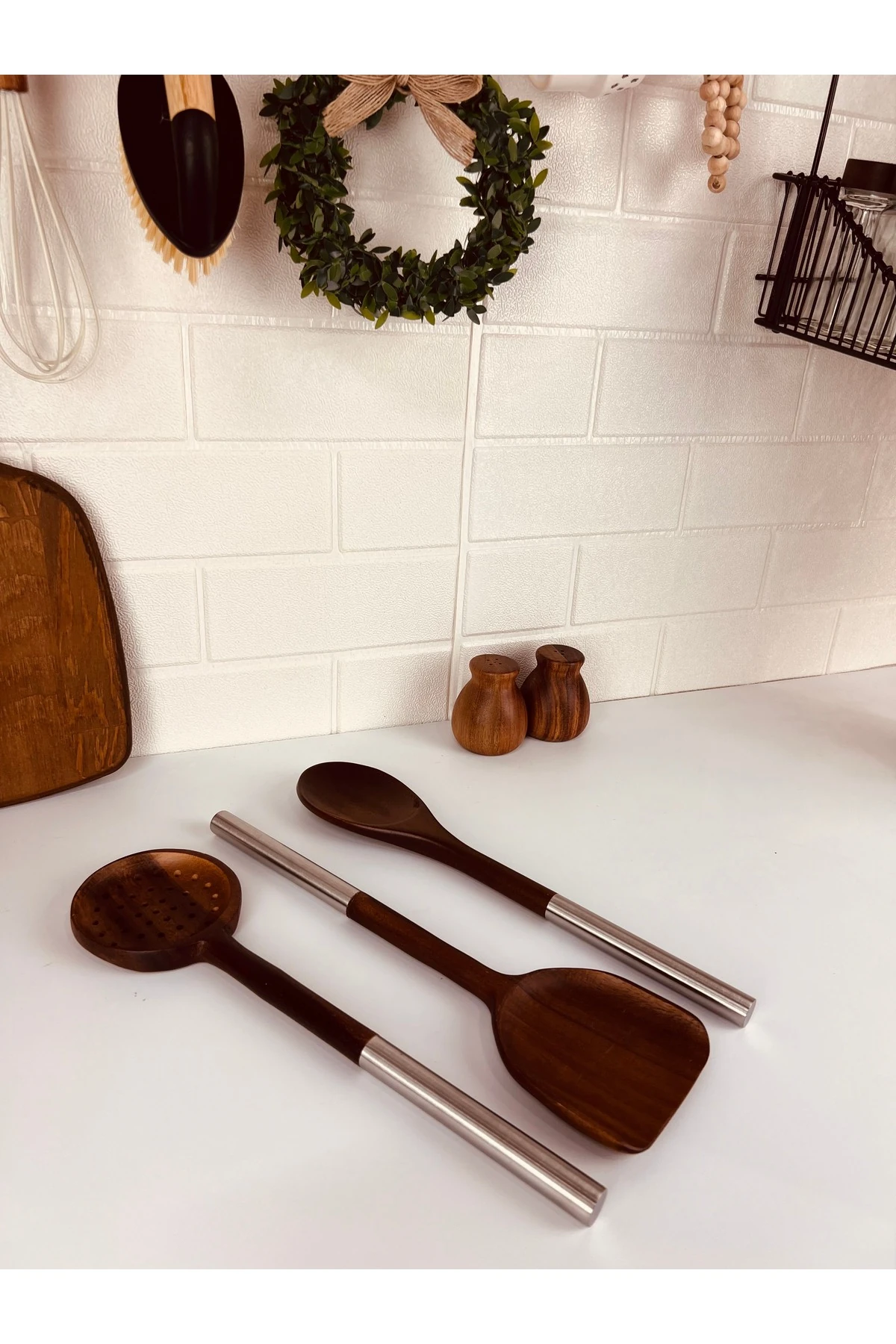3 Parça Çelik Saplı Akasya Mutfak Gereçleri Seti - Spatula, Kaşık, Kevgir