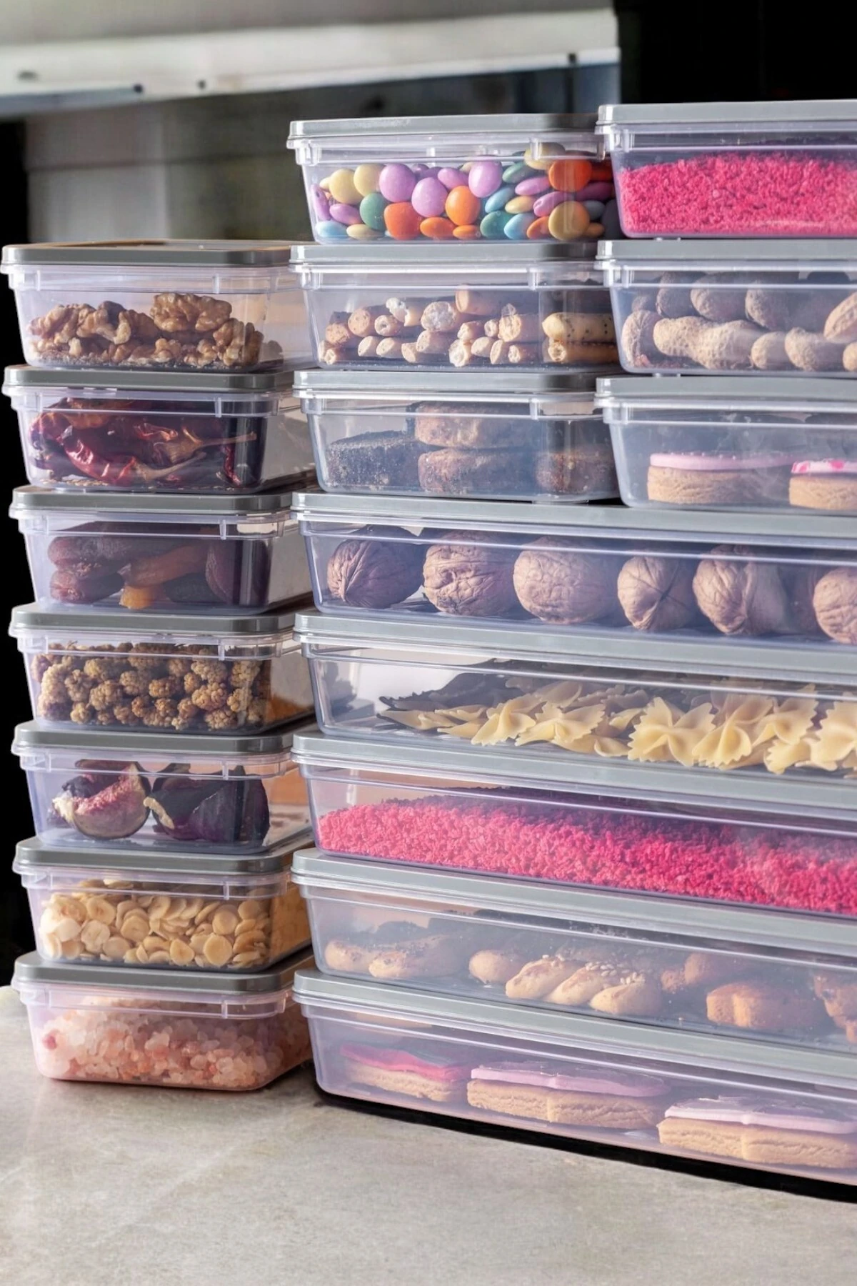 24’lü Mikrodalga ve Derin Dondurucu Uyumlu Gri Saklama Kabı Seti – Sızdırmaz Buzdolabı Düzenleyici