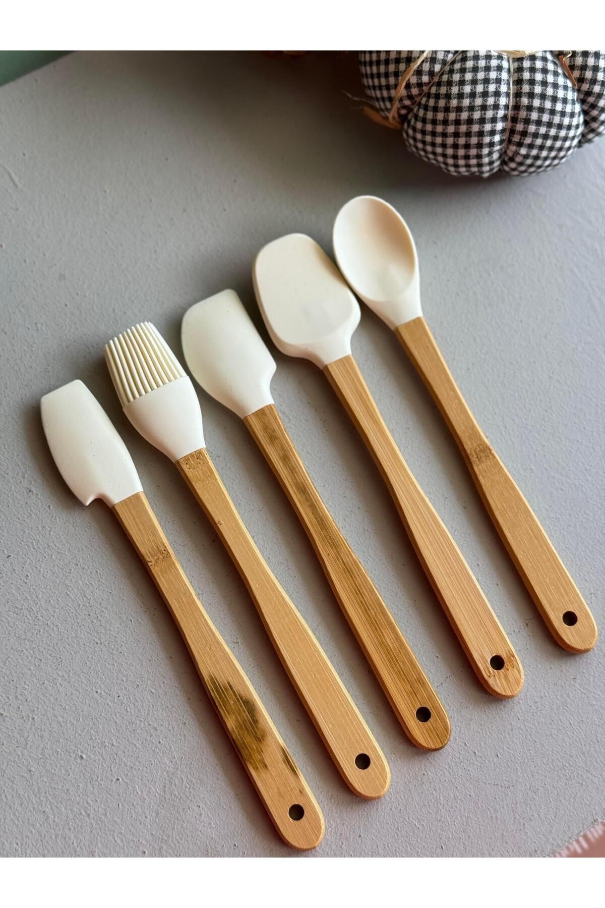 5’li Bambu Saplı Silikon Spatula Seti | Isıya Dayanıklı Mutfak Gereçleri