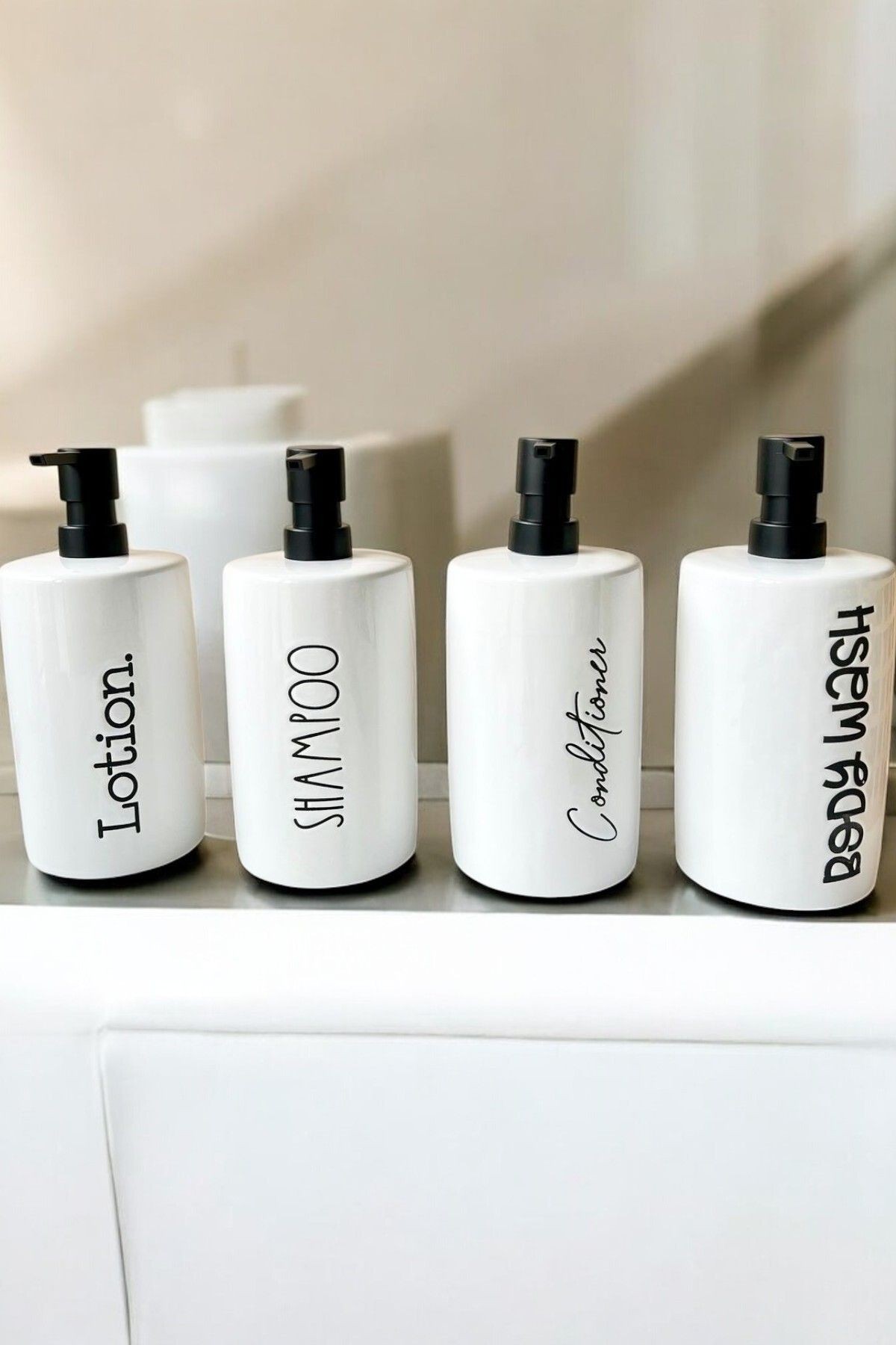 4 lü Porselen Pinterest Banyo Seti- Şampuan,Saç kremi,Duş Jeli ve Losyon