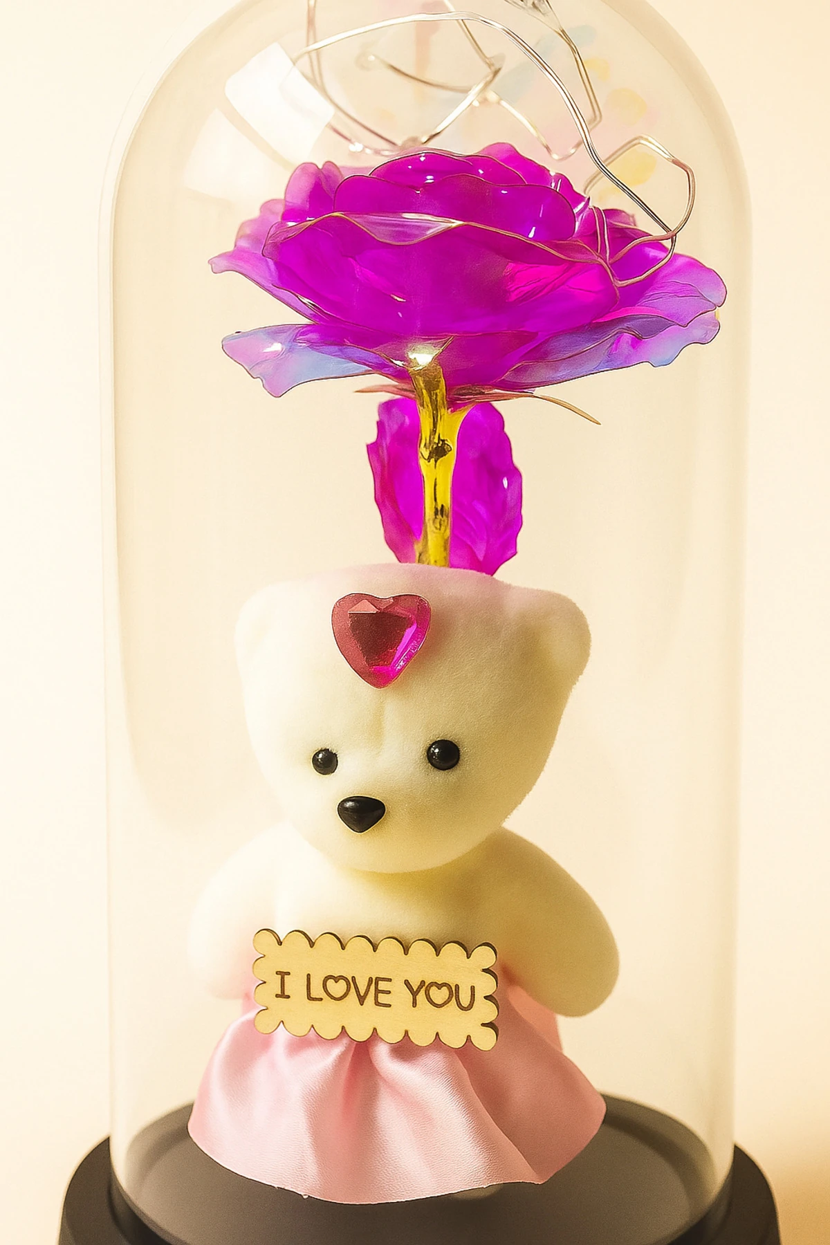 Işıklı Gül ve Ayıcık Cam Fanus – Romantik Hediyelik Dekoratif Gece Lambası