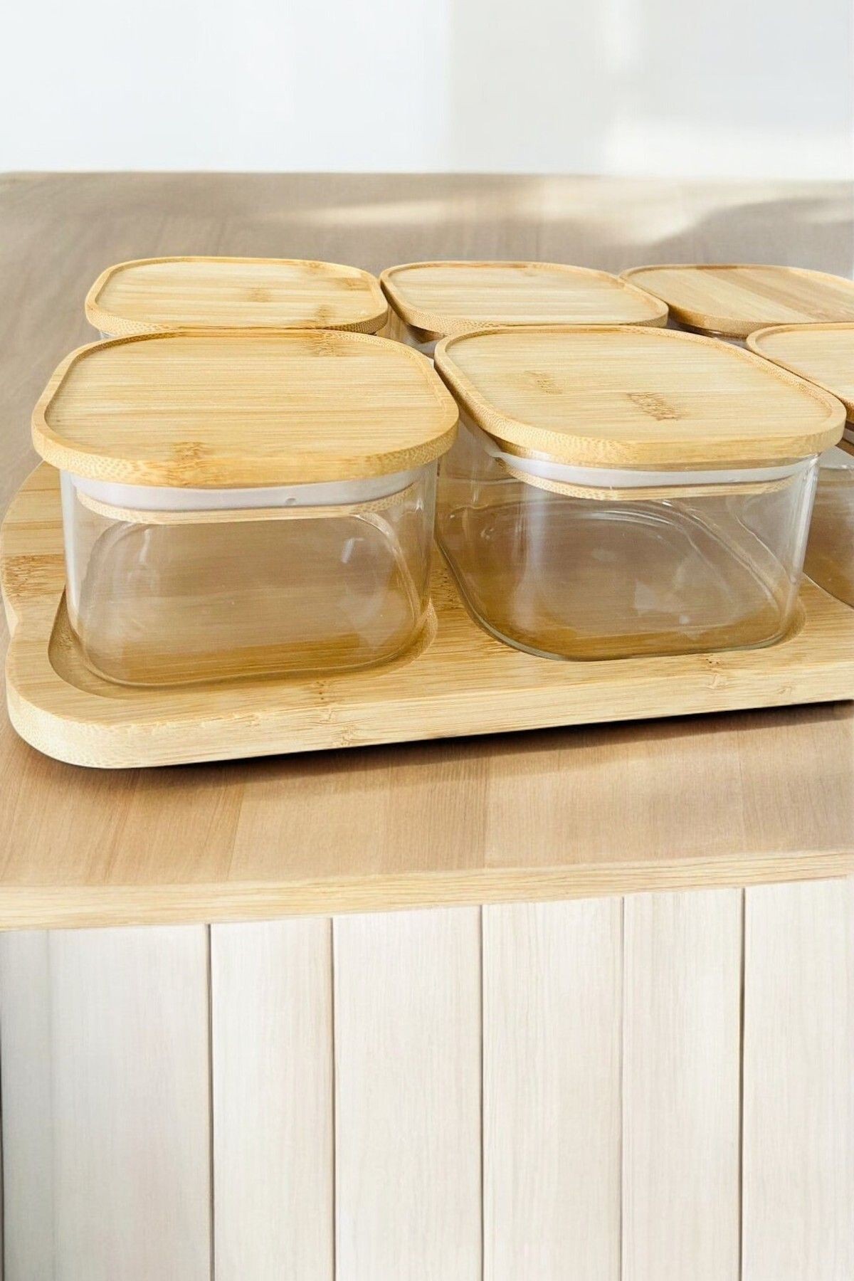 6'lı Vakum Kapaklı Cam Kahvaltılık Set – Bambu Kapaklı & Bambu Tepsili Saklama Kabı