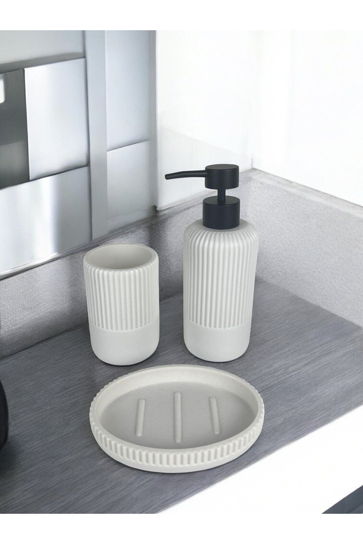 3'lü Seramik Banyo Seti | Sıvı Sabunluk, Diş Fırçalık ve Sabunluk Takımı