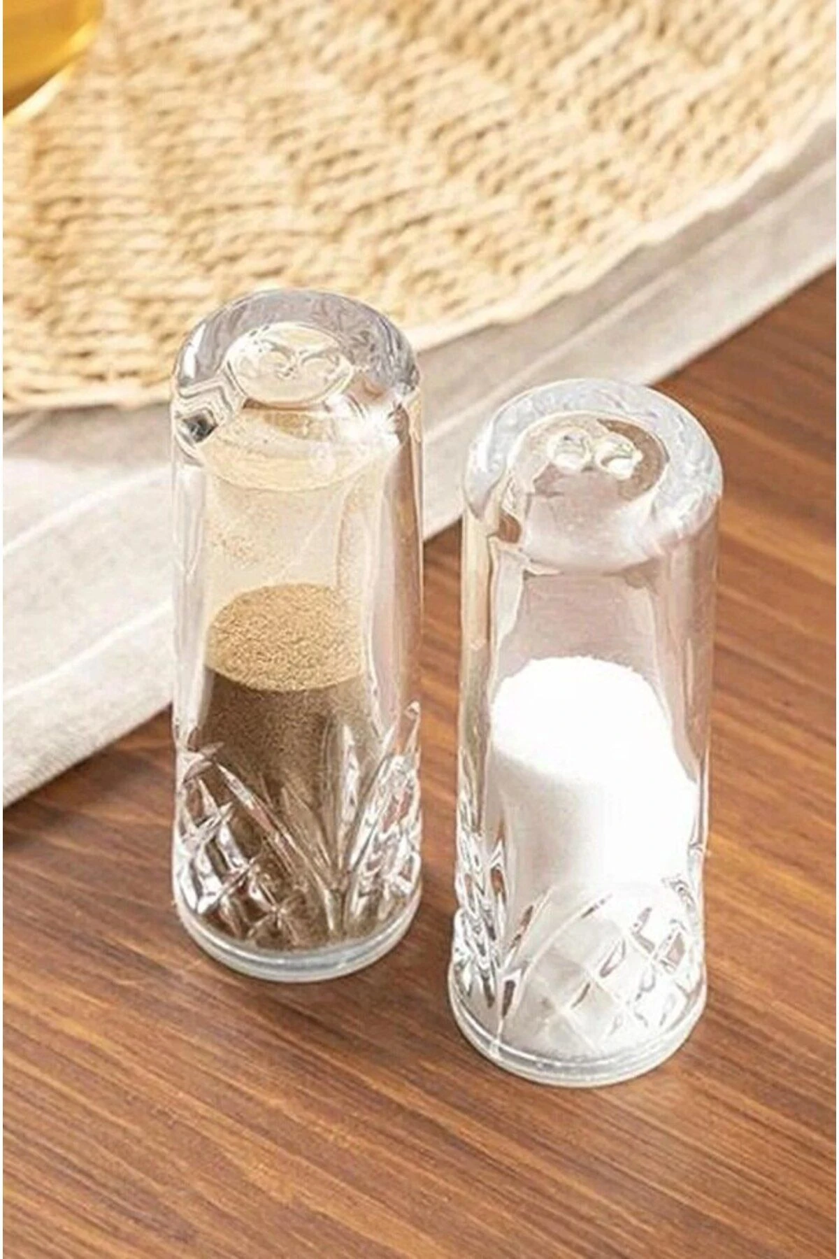 Akrilik Tuzluk ve Biberlik Seti