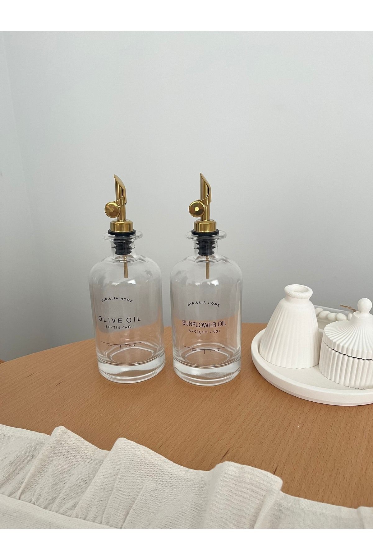 Altın Kapaklı Cam Yağdanlık Seti - 500 ml Zeytinyağı ve Ayçiçek Yağı Şişeleri