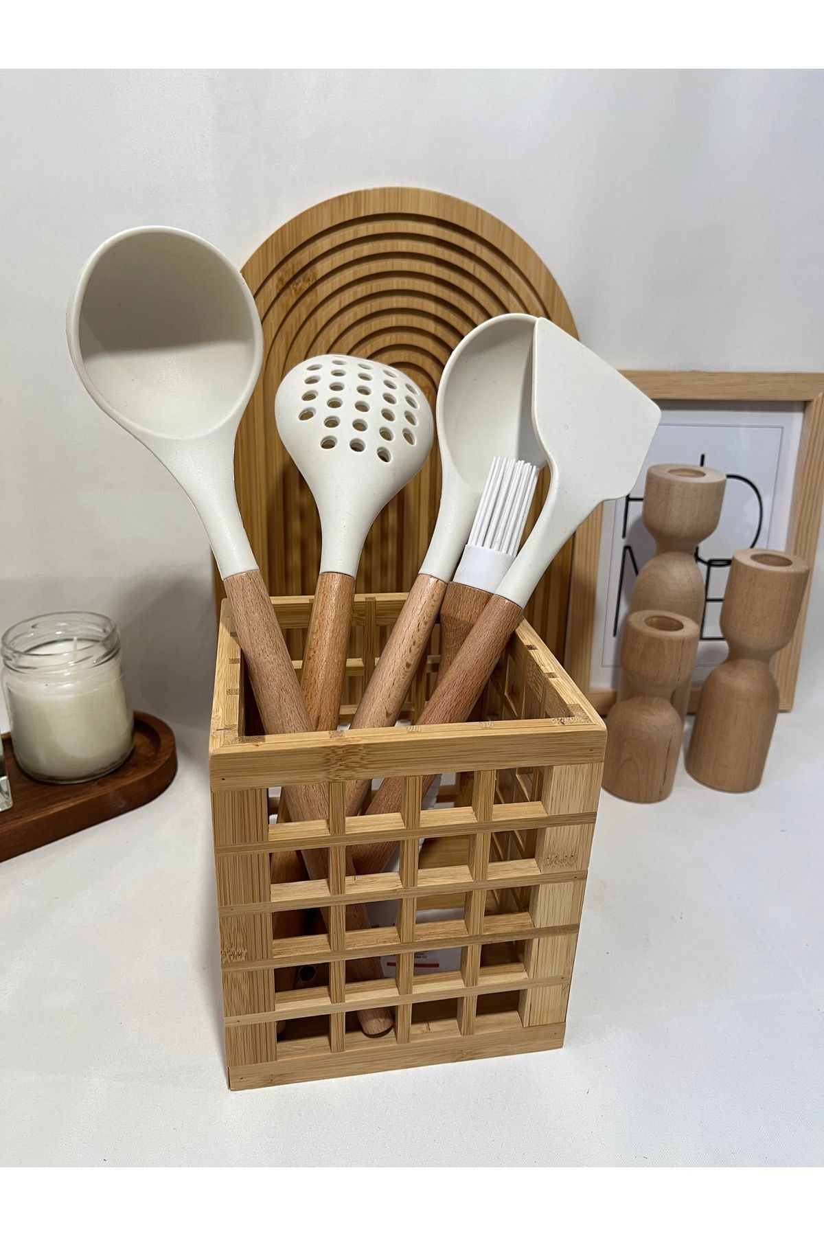 Bambu Kare Düzenleyici – Çok Amaçlı Kaşıklık ve Dekoratif Kutu