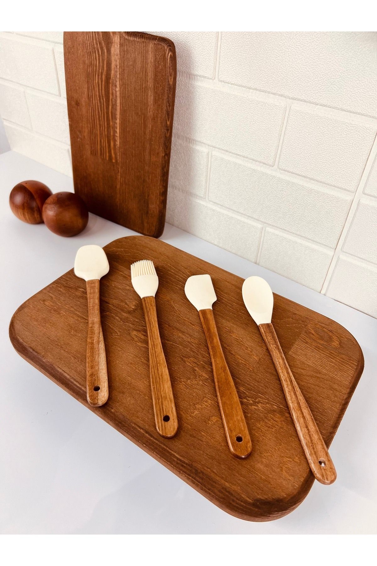 4'lü Akasya Saplı Silikon Mutfak Gereçleri Set - Spatula, Kaşık Ve Fırça