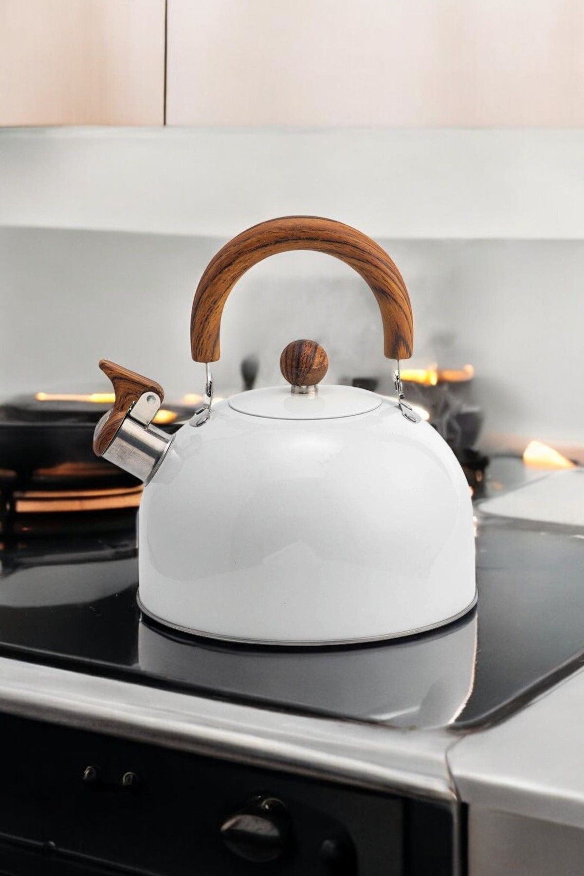 Beyaz Paslanmaz Çelik Düdüklü Kettle – Islıklı Su Isıtıcı Çaydanlık