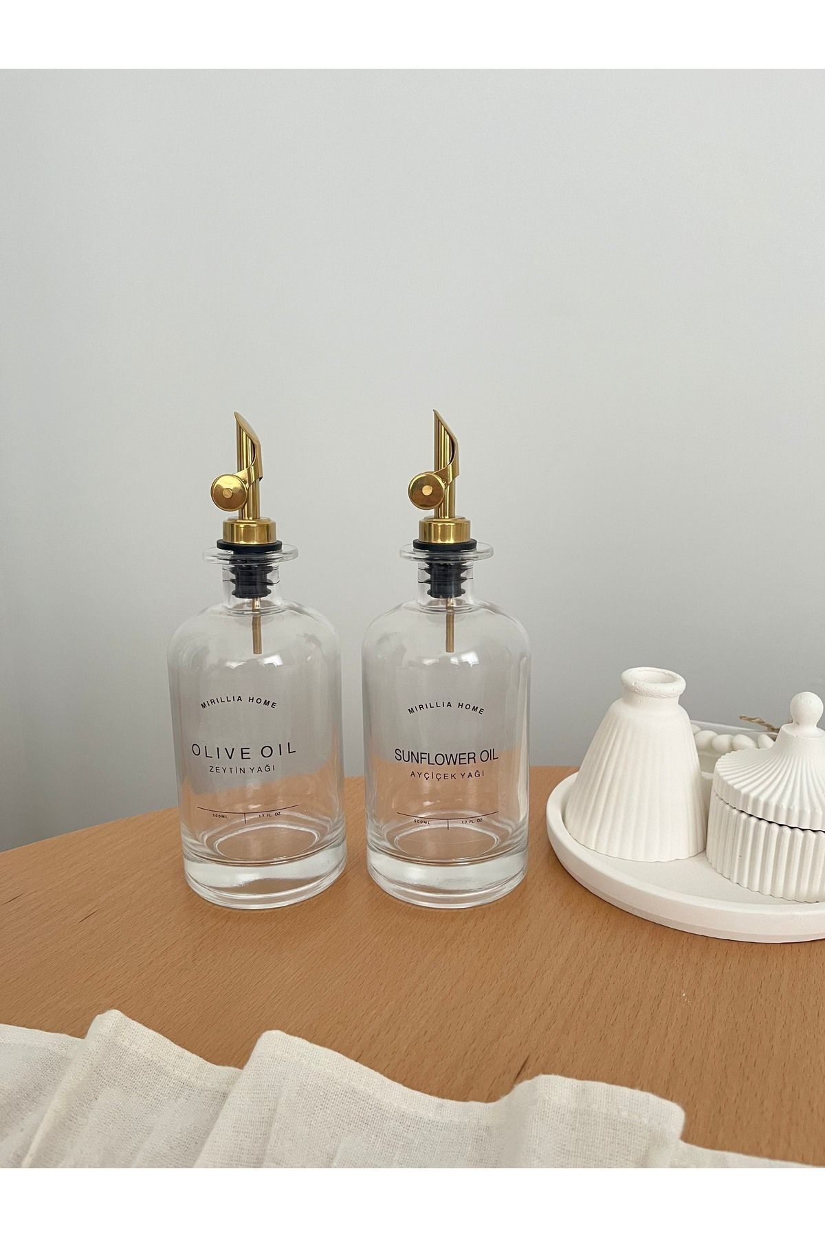 Altın Kapaklı Cam Yağdanlık Seti - 500 ml Zeytinyağı ve Ayçiçek Yağı Şişeleri