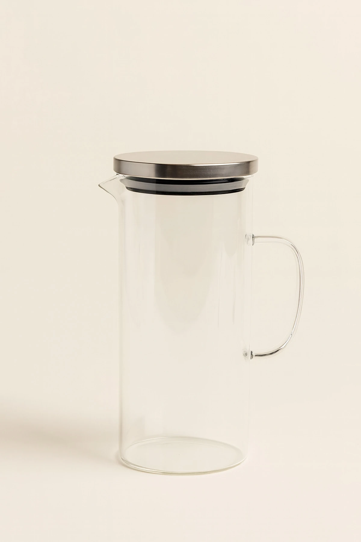 Paslanmaz Kapaklı Borosilikat Cam Sürahi – 1.5 Lt Isıya Dayanıklı